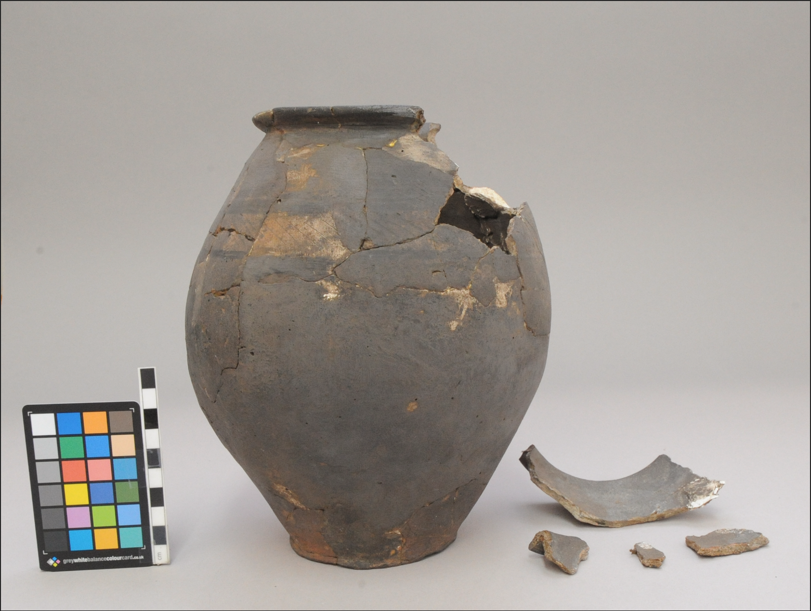 Archeological pot from the Fishborne Roman Palace Museum in West Sussex, condition as received 2
