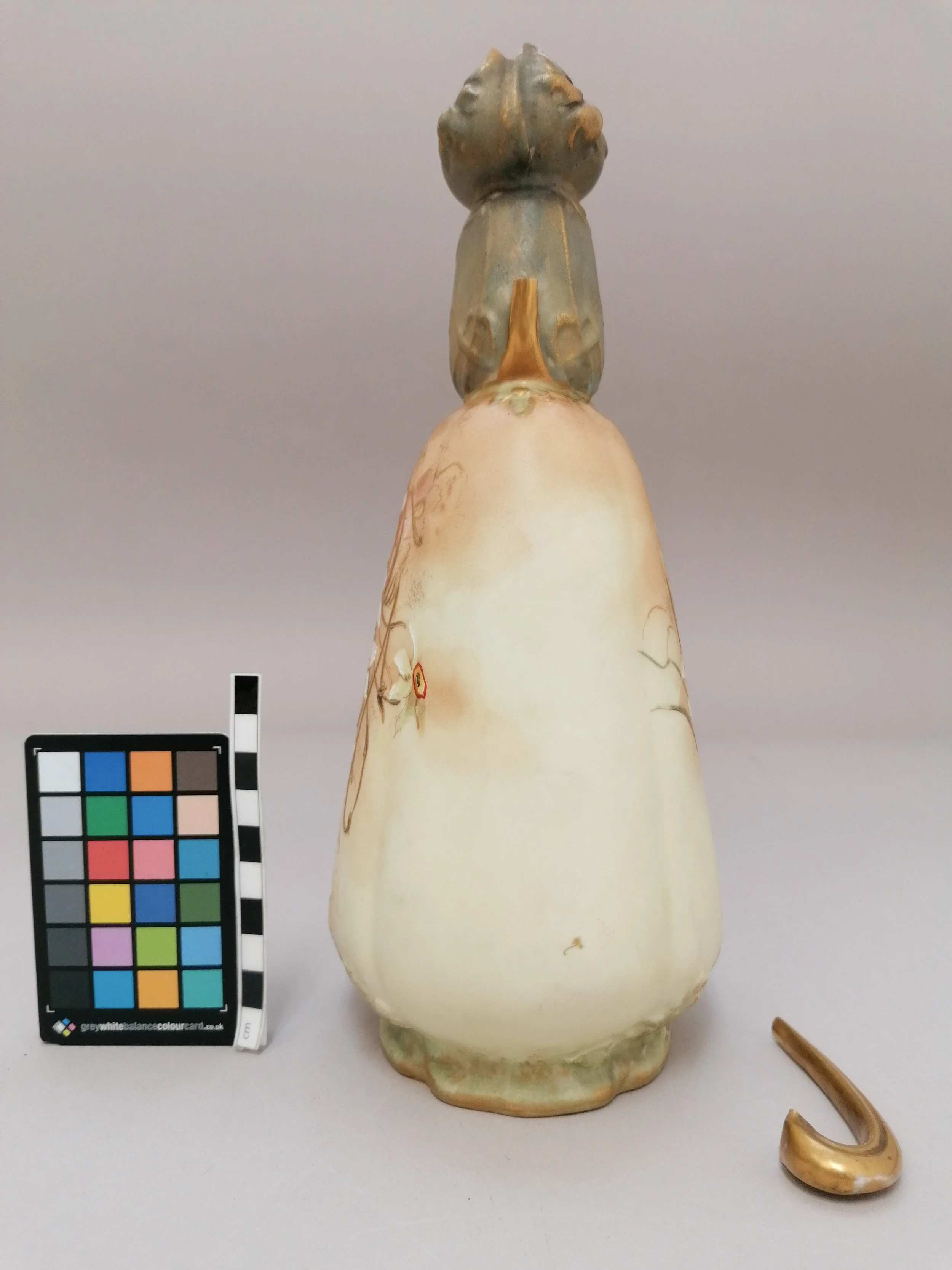 Lazarus Straus & Sons porcelain vase, before treatment 2