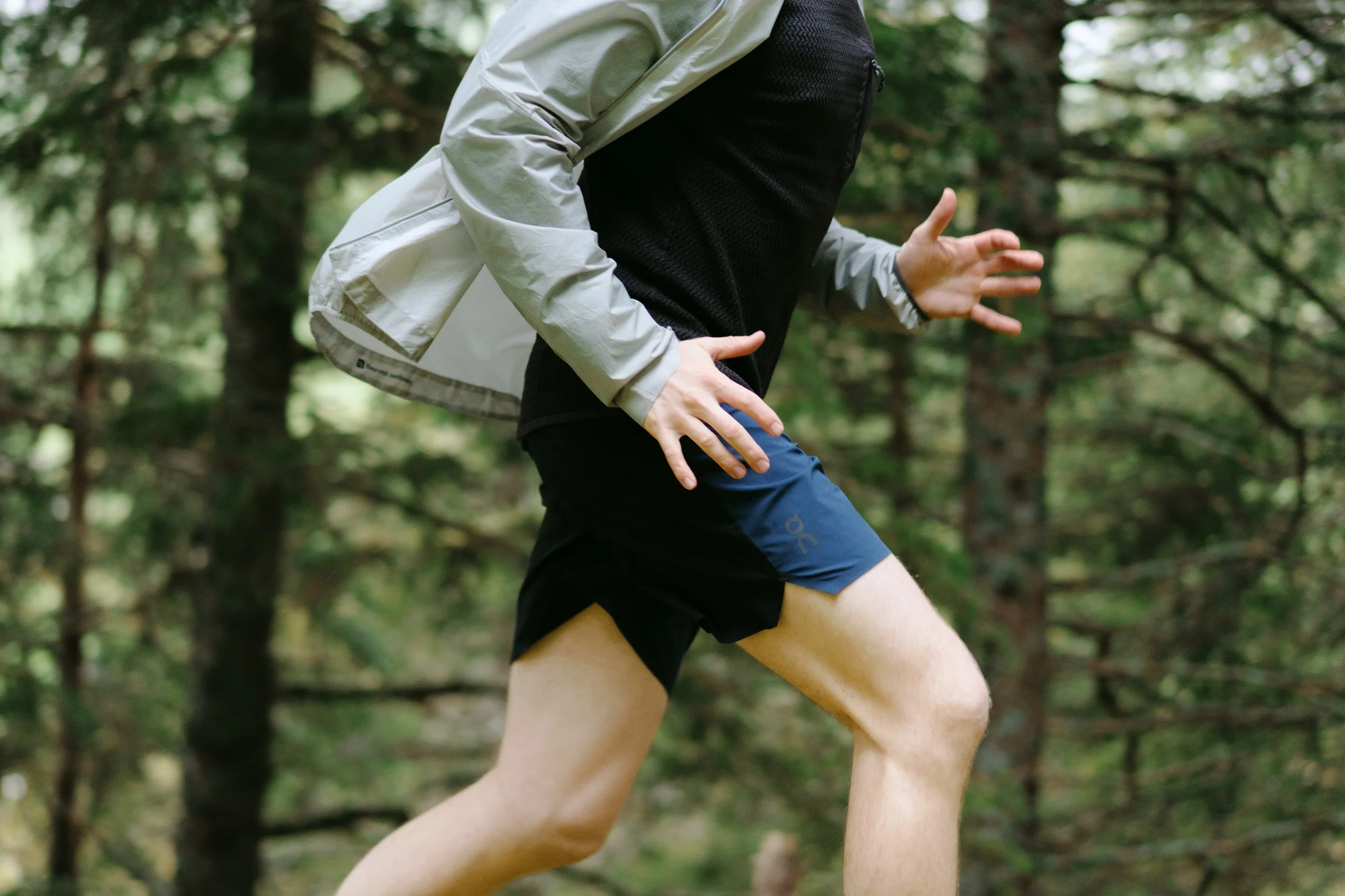26.05.10_Spec Campaign_Rab Rainjacket129.jpg