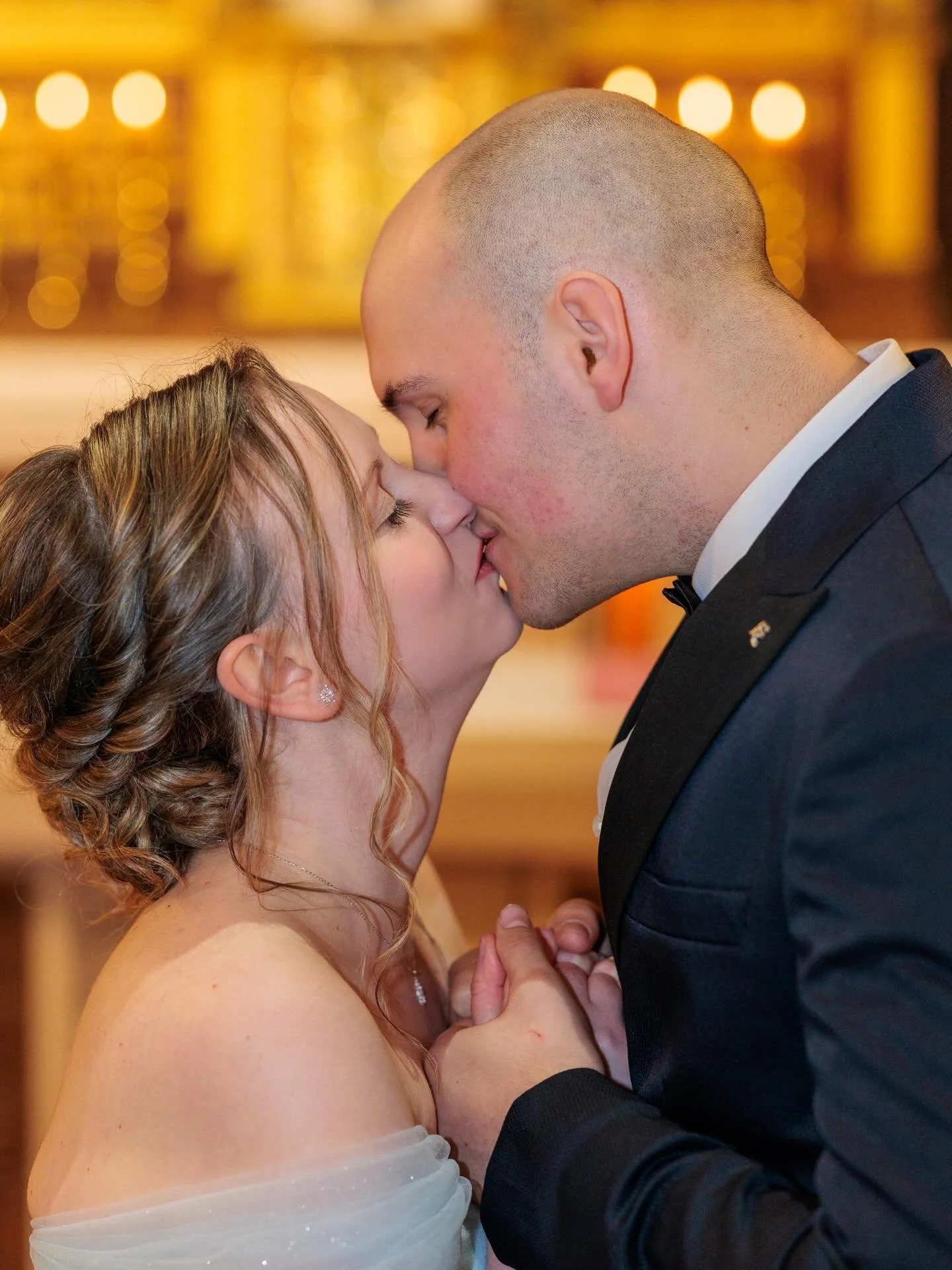 Diese Hochzeit war etwas ganz Besonderes f&uuml;r mich. Marion und Finn kannte ich bereits von fr&uuml;heren Auftr&auml;gen und schon beim ersten Kennenlerngespr&auml;ch war klar, dass wir uns nicht nur menschlich, sondern auch auf einer sehr vertrau