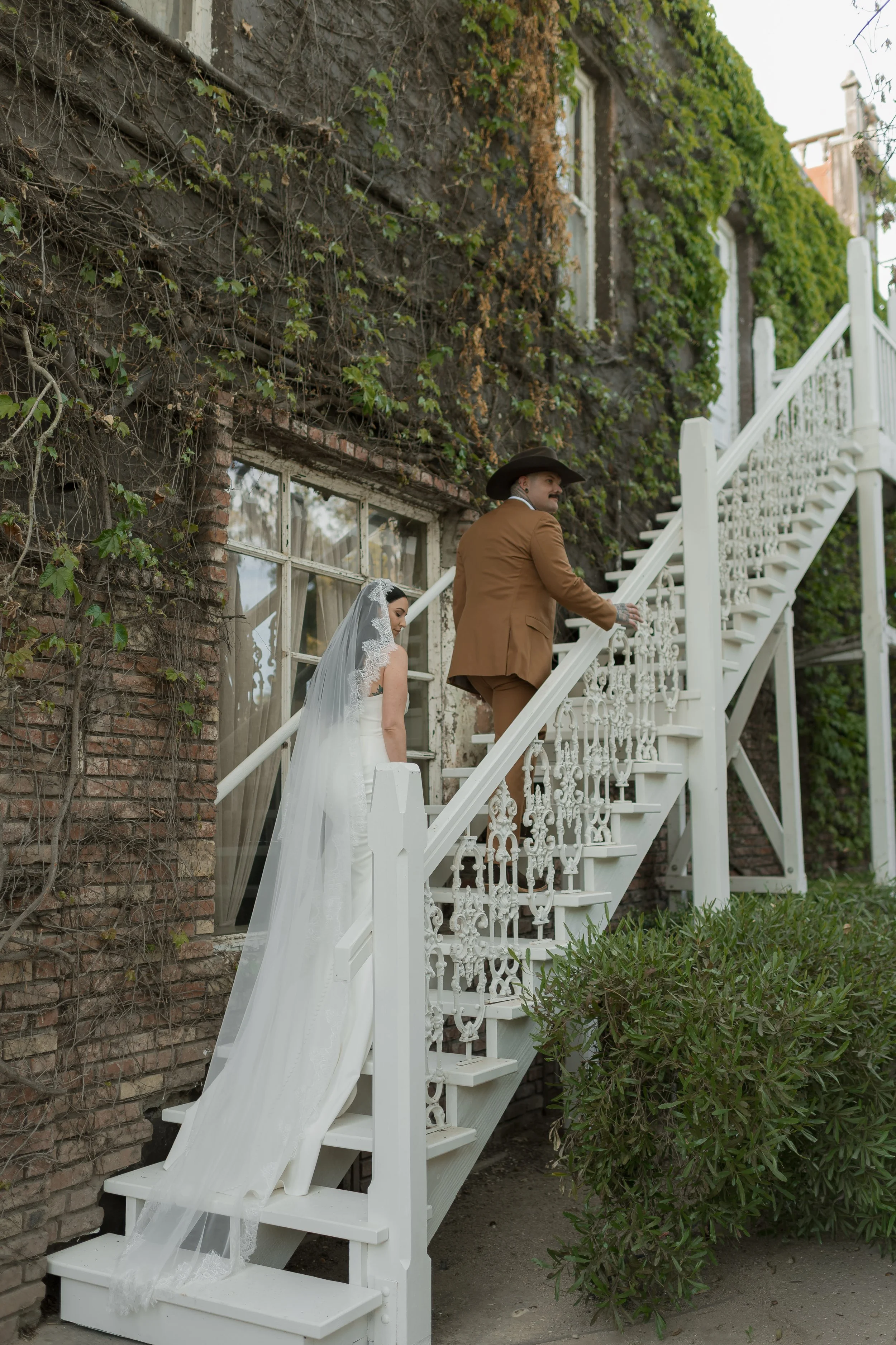bethanyjoyphotography-G_2bA-Bride_26Groom-3.jpg