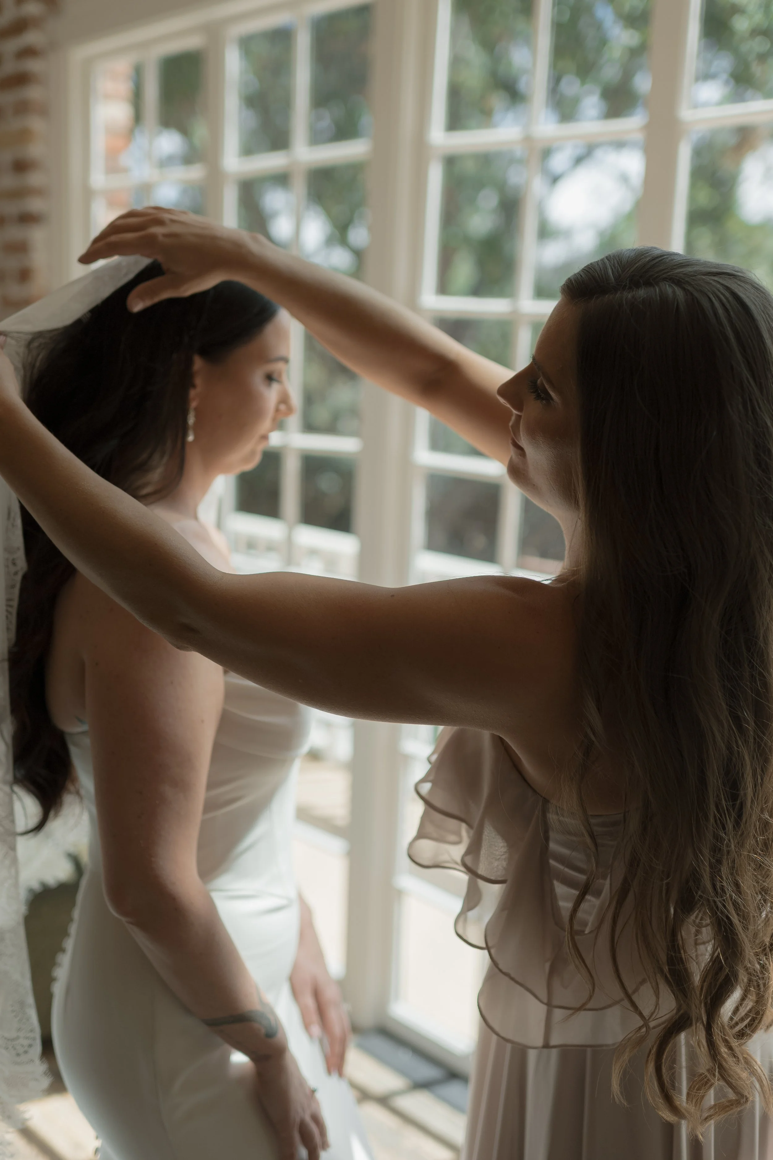 bethanyjoyphotography-G_2bA-GettingReady-110.jpg