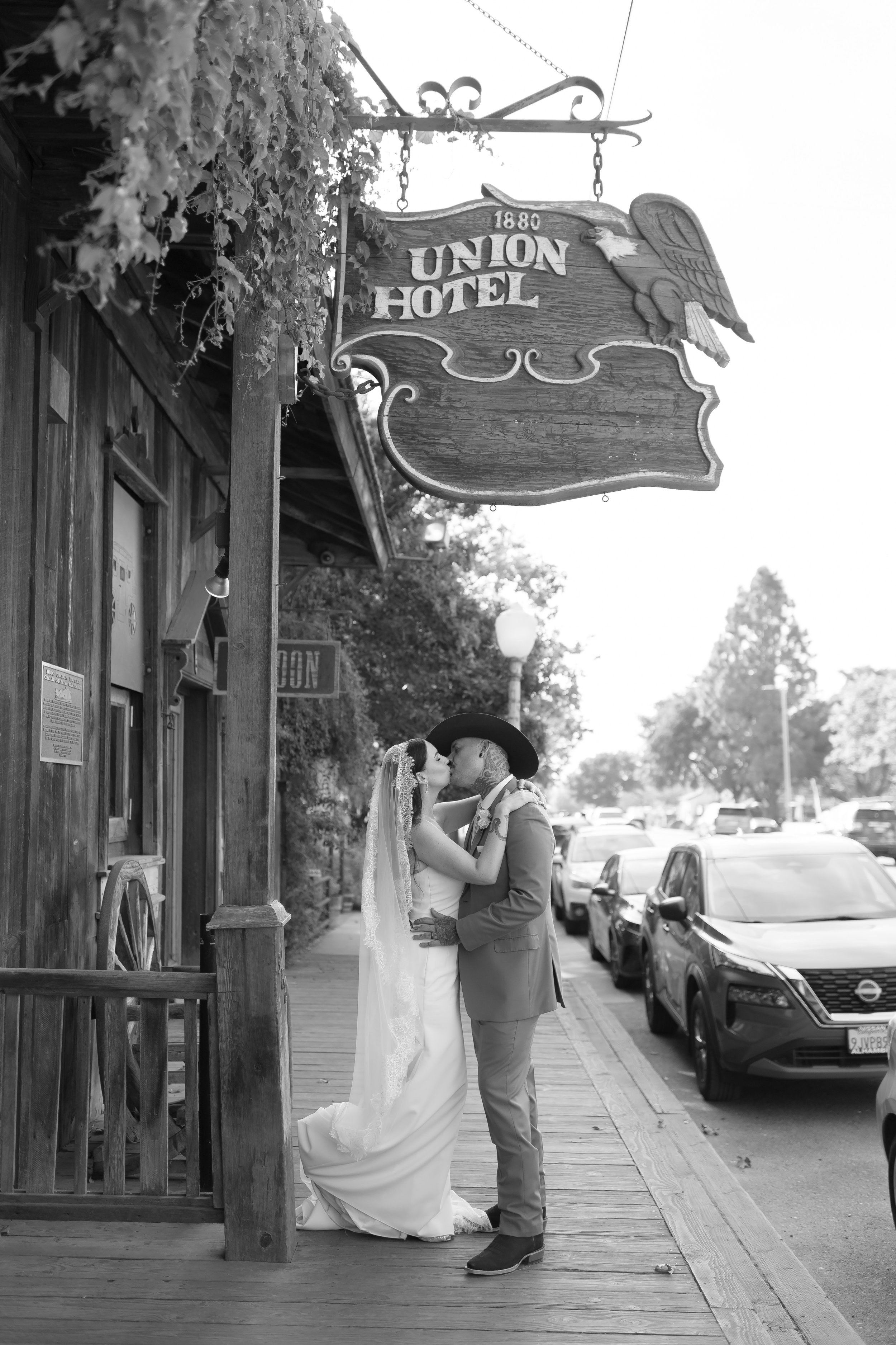 bethanyjoyphotography-G_2bA-Bride_26Groom-55.jpg