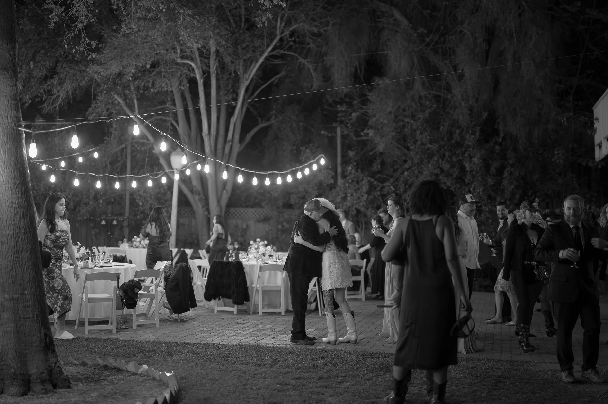 bethanyjoyphotography-G_2bA-Reception-405.jpg