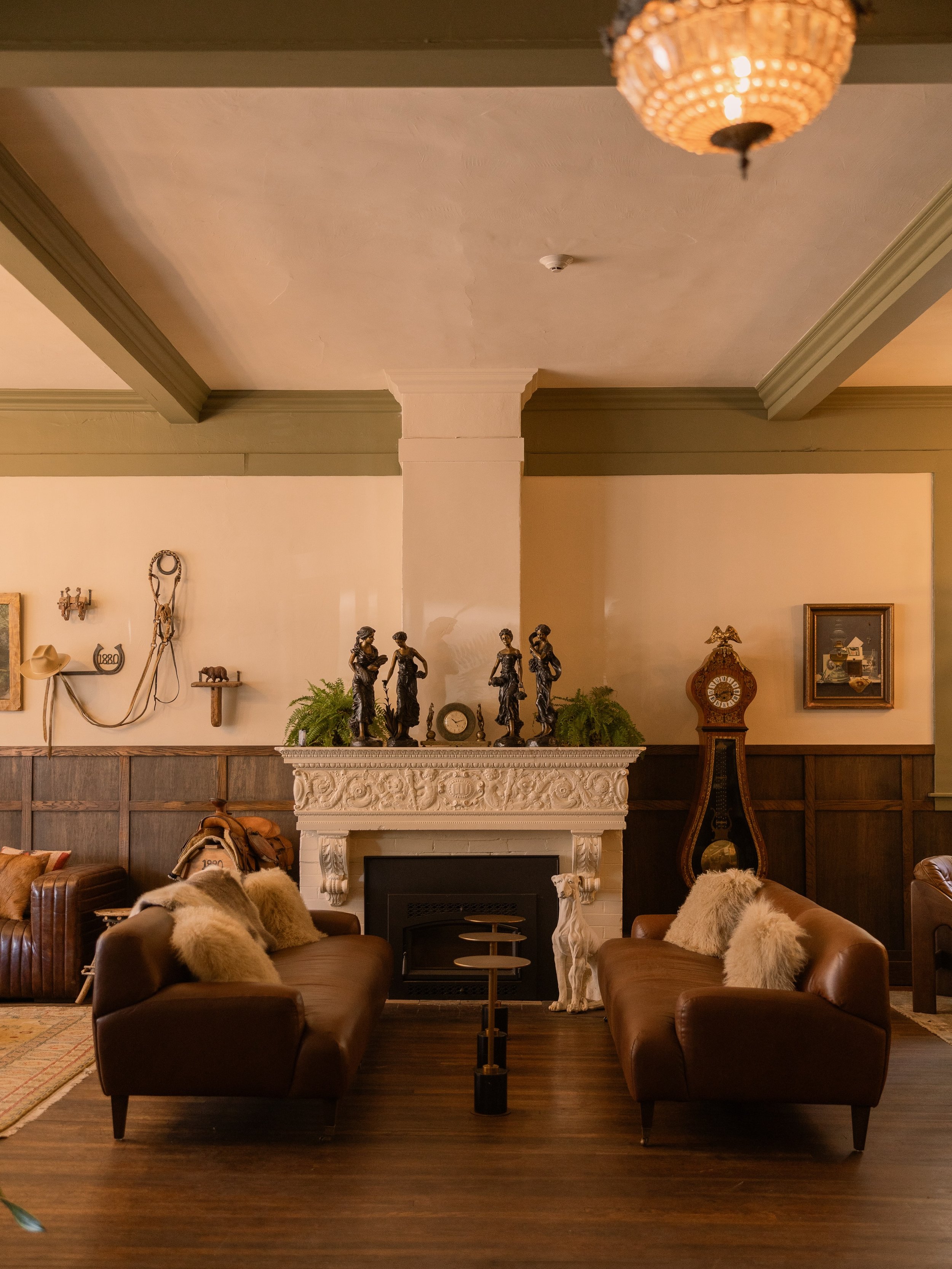 Welcome to the Union Lobby ✨

Grounded by the ornate fireplace, the lobby brings together the historic Western character of the Union with thoughtful modern touches, honoring where we&rsquo;ve been while welcoming what comes next.

Look a little clos