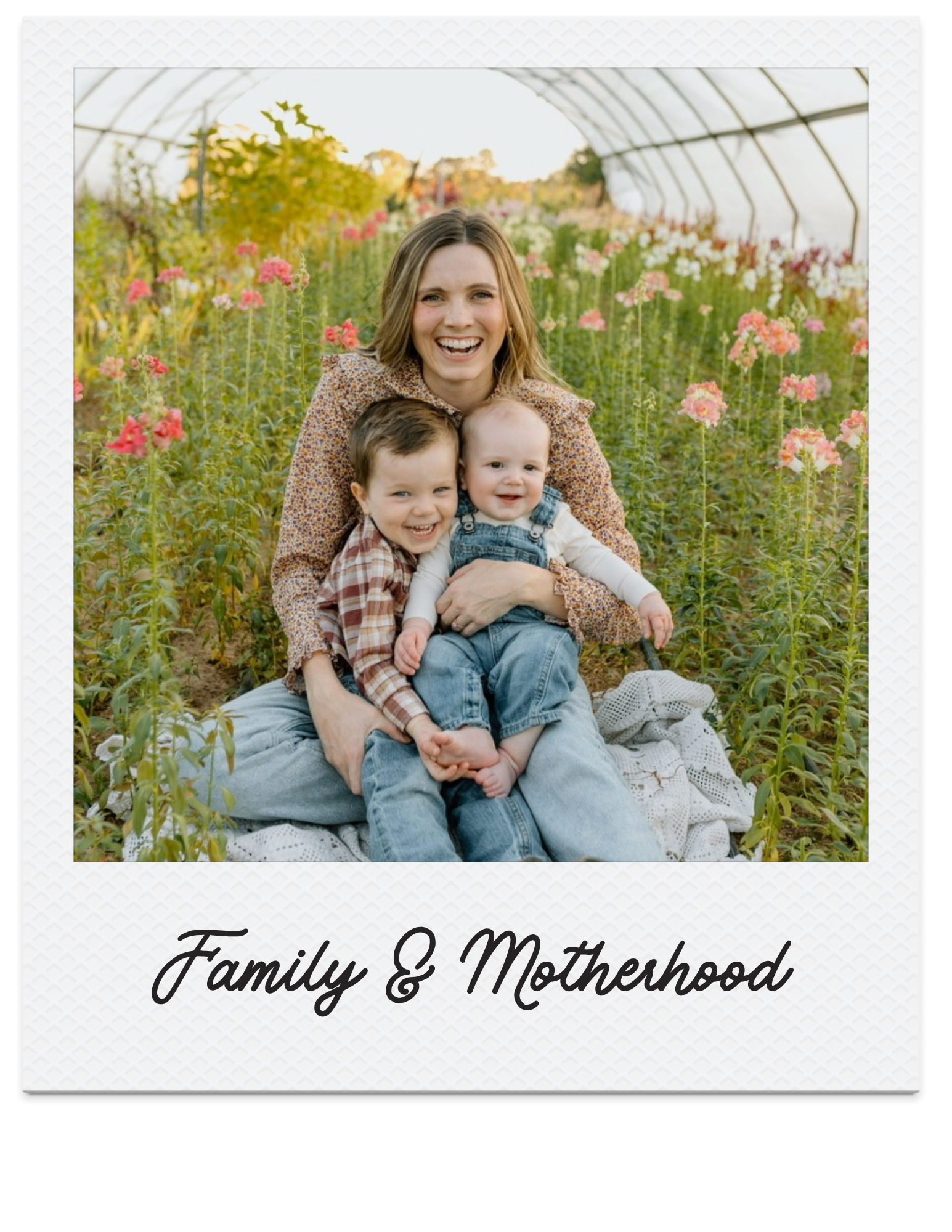 family-motherhood.png