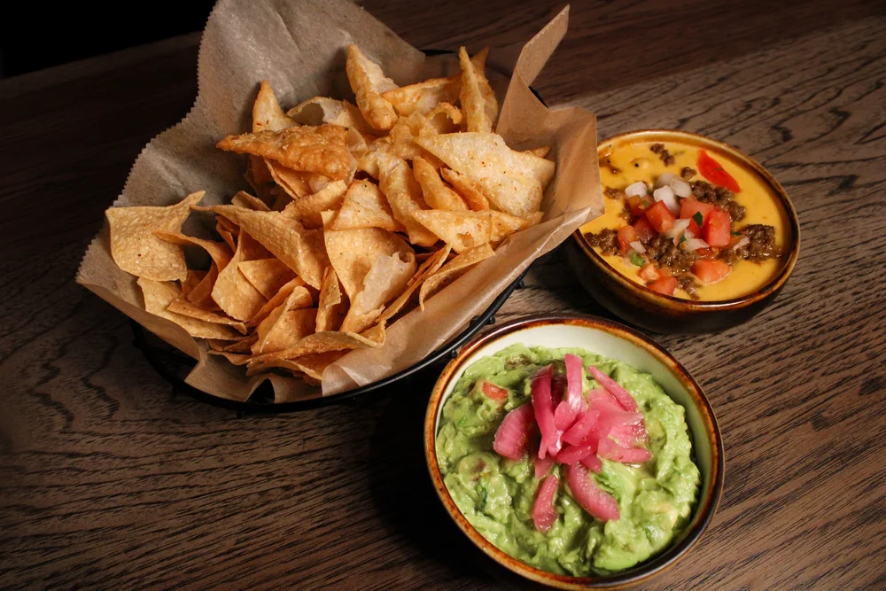 Chips with guacamole and salsa