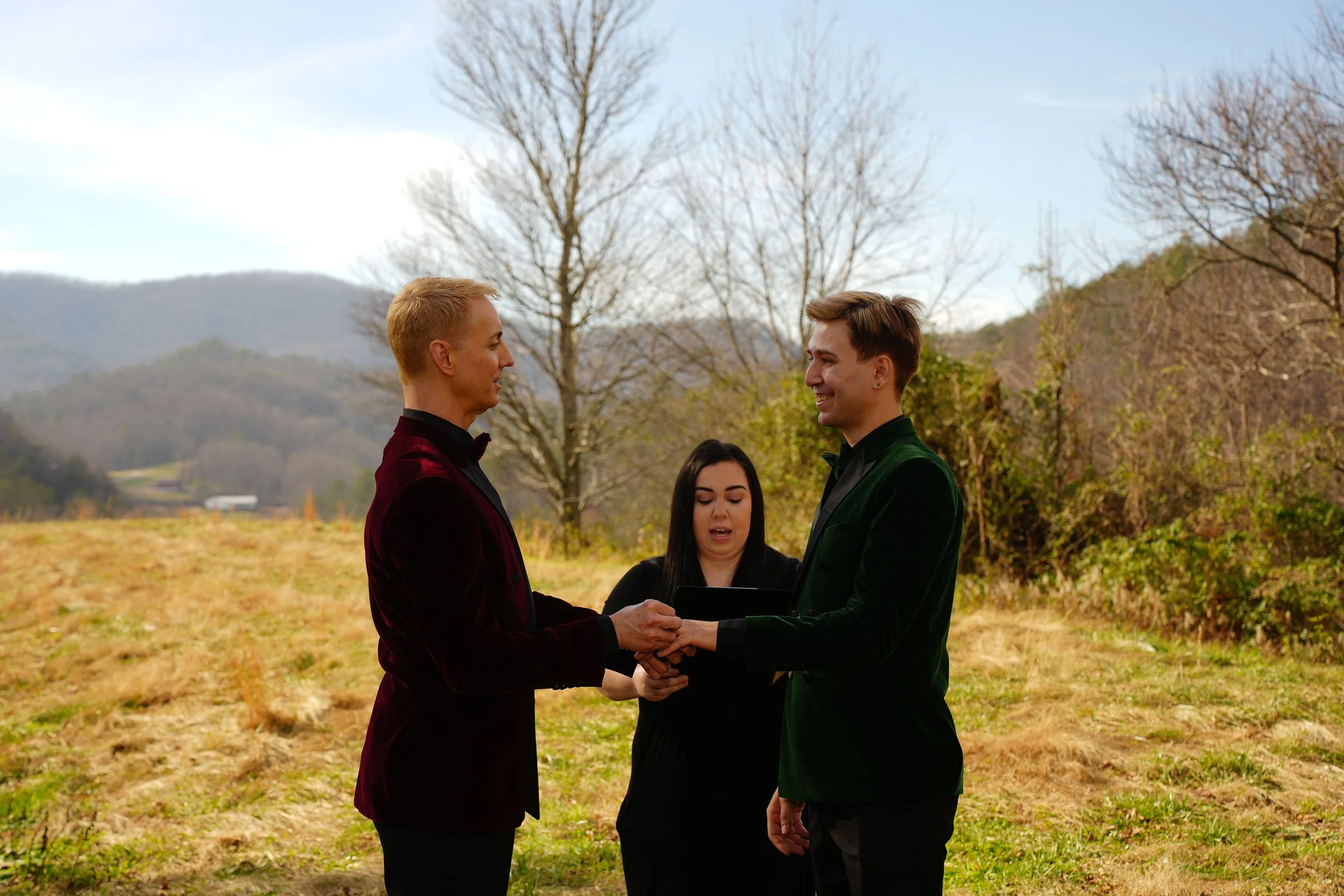 Matt + Noah

Matt & Noah were the sweetest couple, and the love they share was so easy to see.
I’m so grateful I got to officiate their wedding and be part of such a special moment.