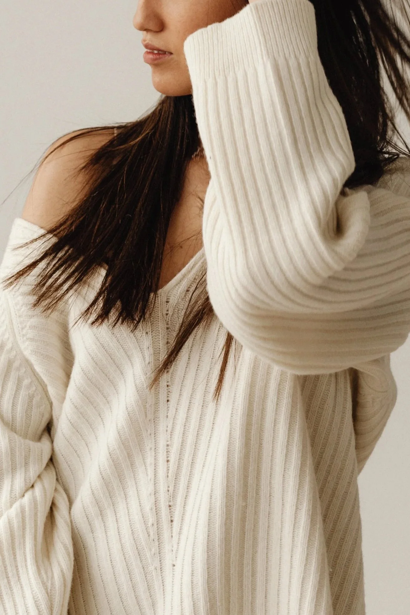 kaboompics_living-neutral-capturing-the-beauty-lifestyle-aesthetic-30681.jpg