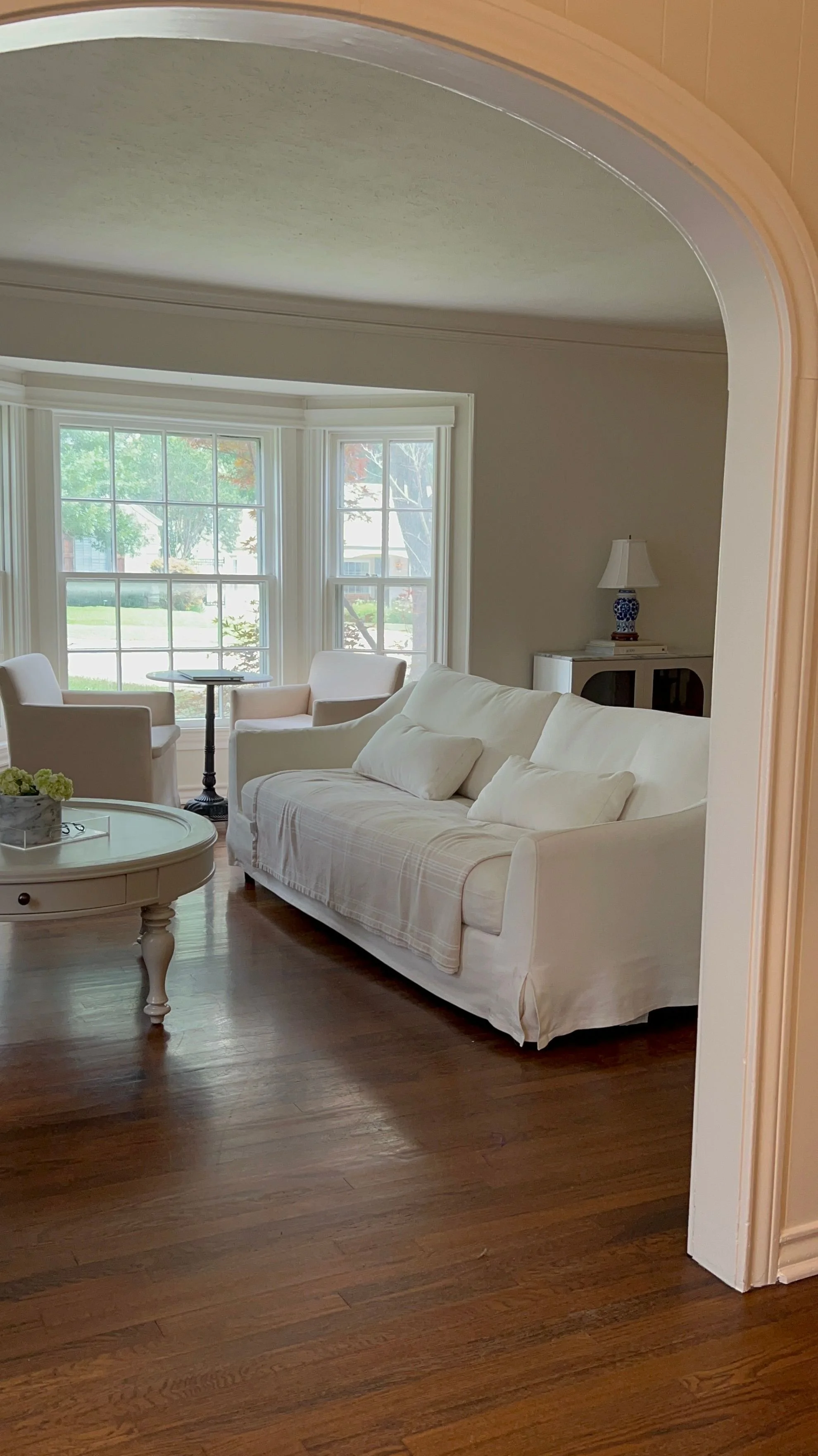 I will never get over the beautiful archways and gorgeous hardwood floors.. This photo was taken right when we moved in, I feel it really displays how incredibly maintained the whole home was.