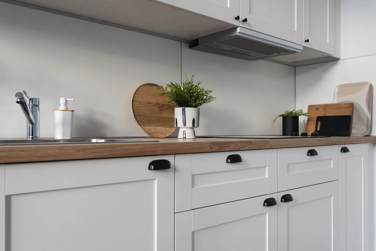 Leon's Custom Painting Refinished Cabinets Farmhouse White with Black Hardware