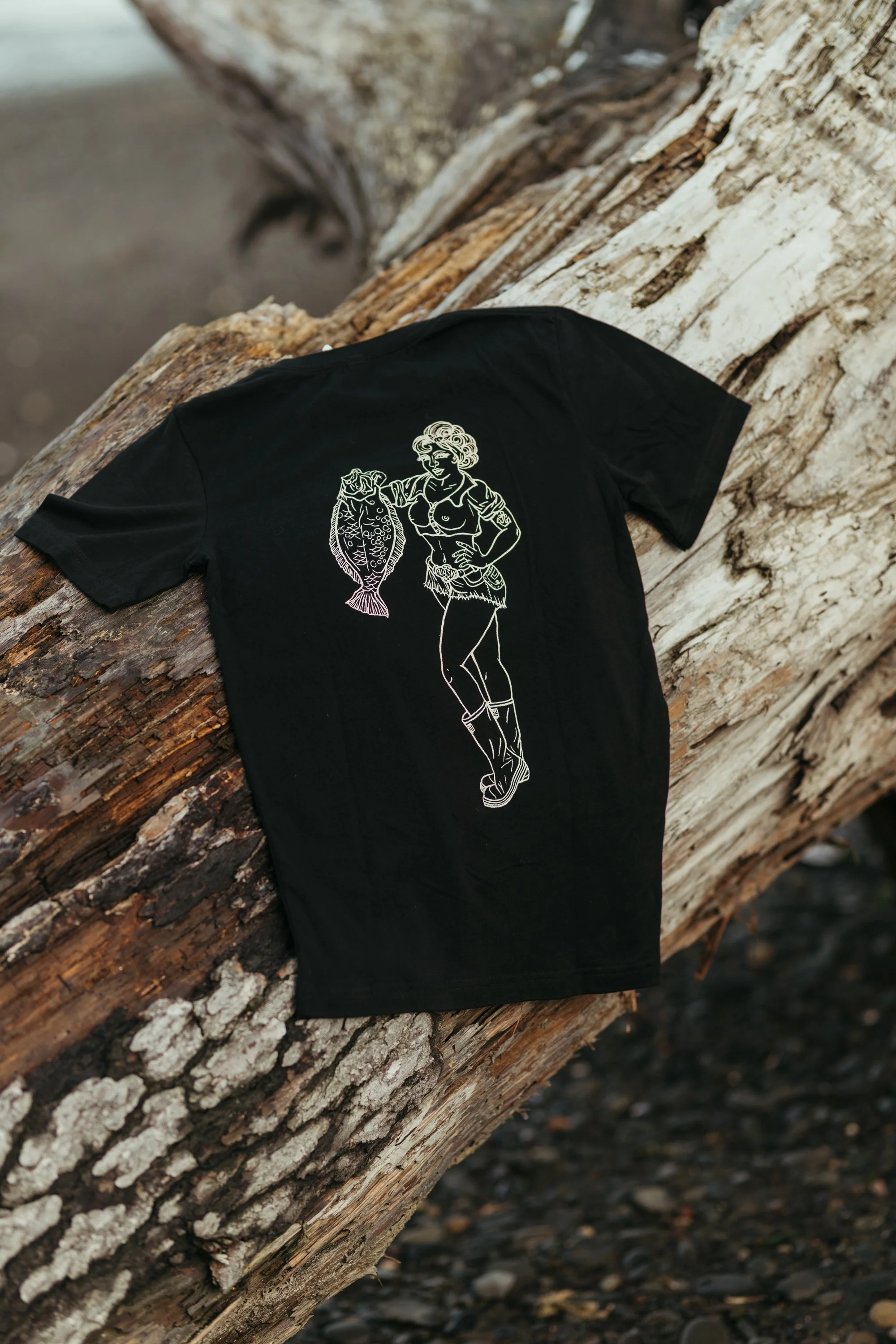 Hali-Booty Tee – Black