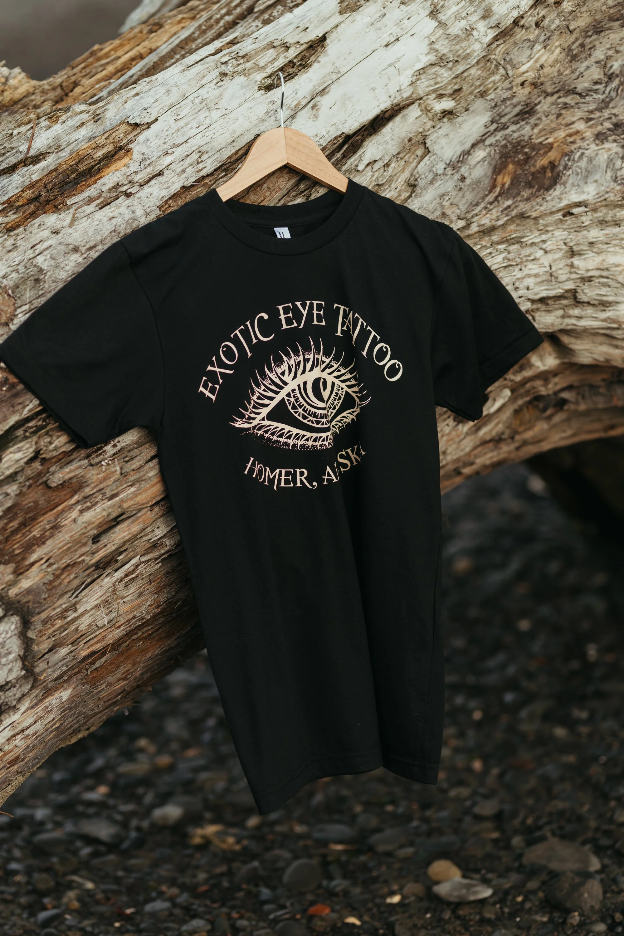tee_elementaleye_unisex_black_front1 (1).jpg