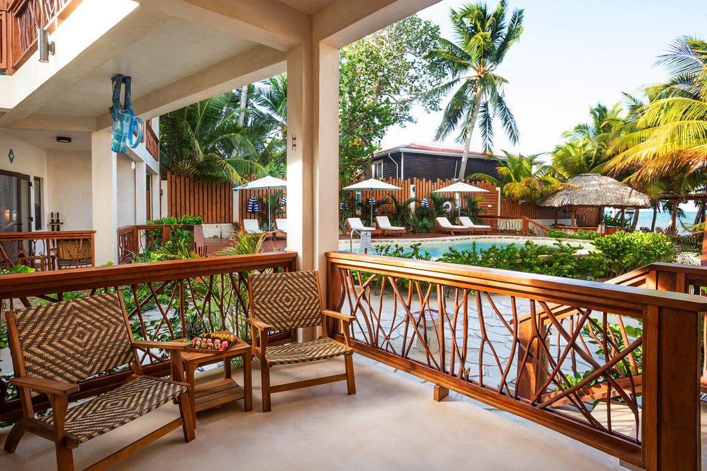 (4) Deluxe Double - Balcony2.png