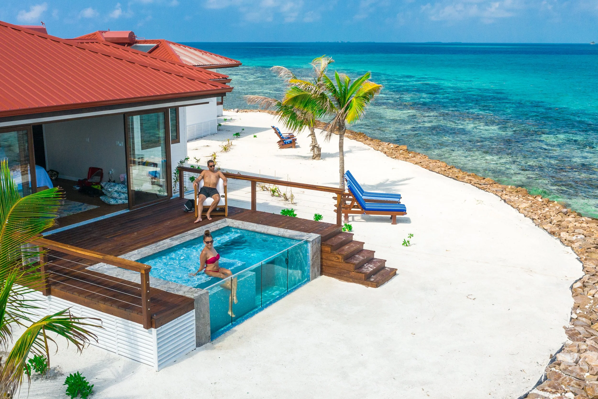 Ray Caye Honeymoon Suite.jpg