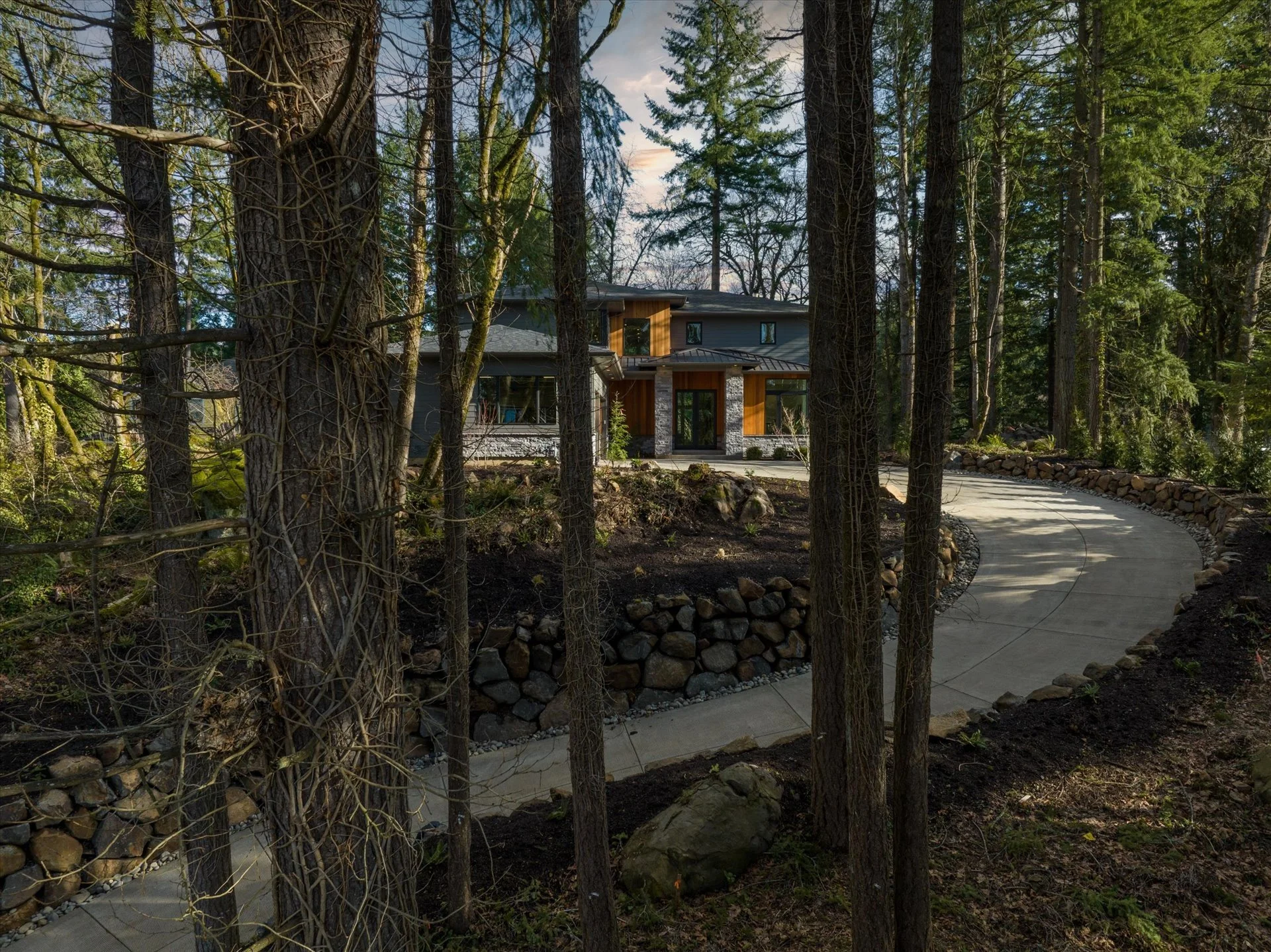 04-17930 Kelok Rd-4.jpg