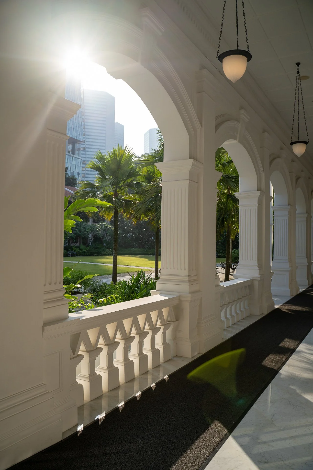 Singapore - Raffles Joe Kelly @alifeiimagined-aJOE00635.jpg