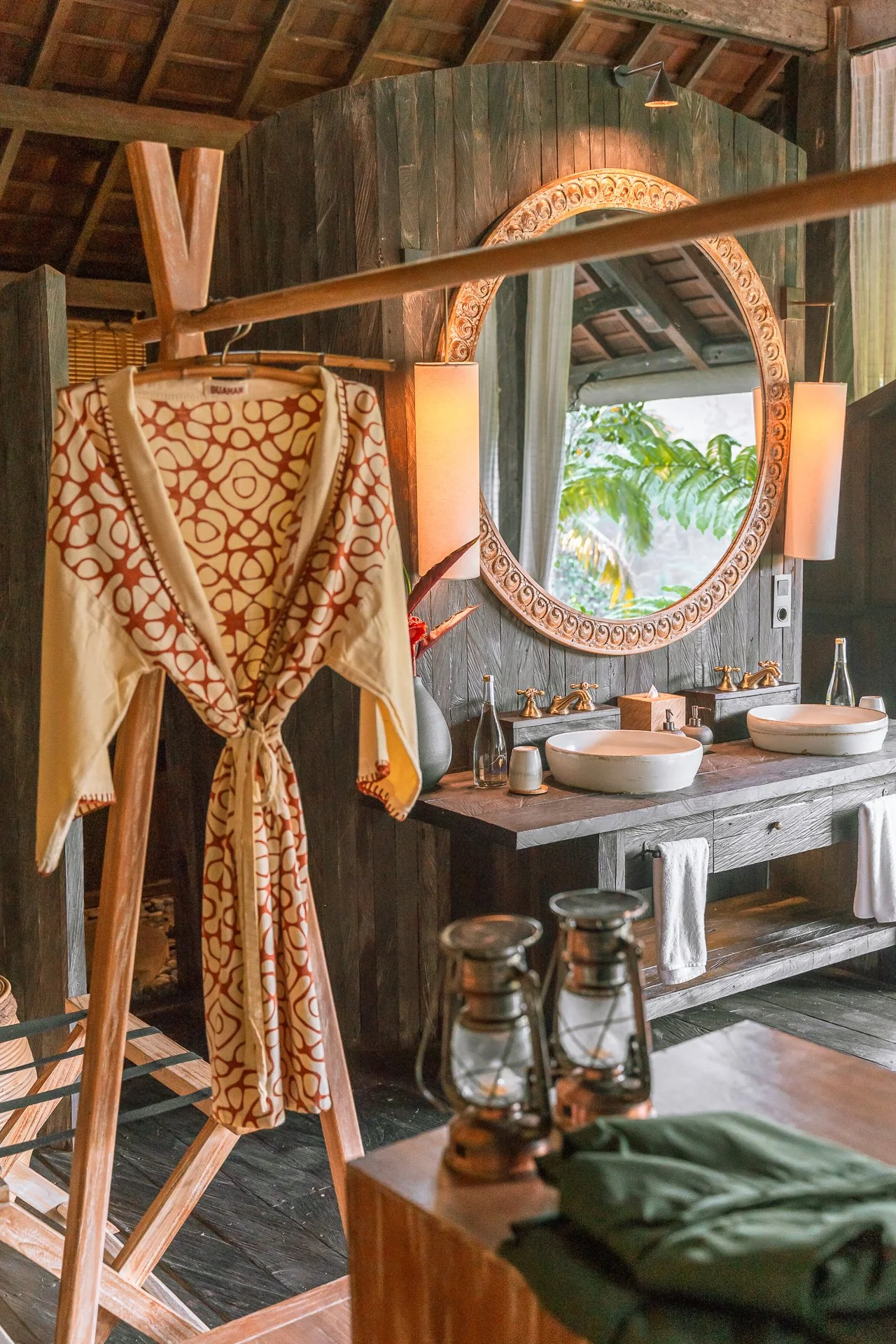 Bali - Banyan Tree Joe Kelly @alifeiimagined-JOE09517.jpg