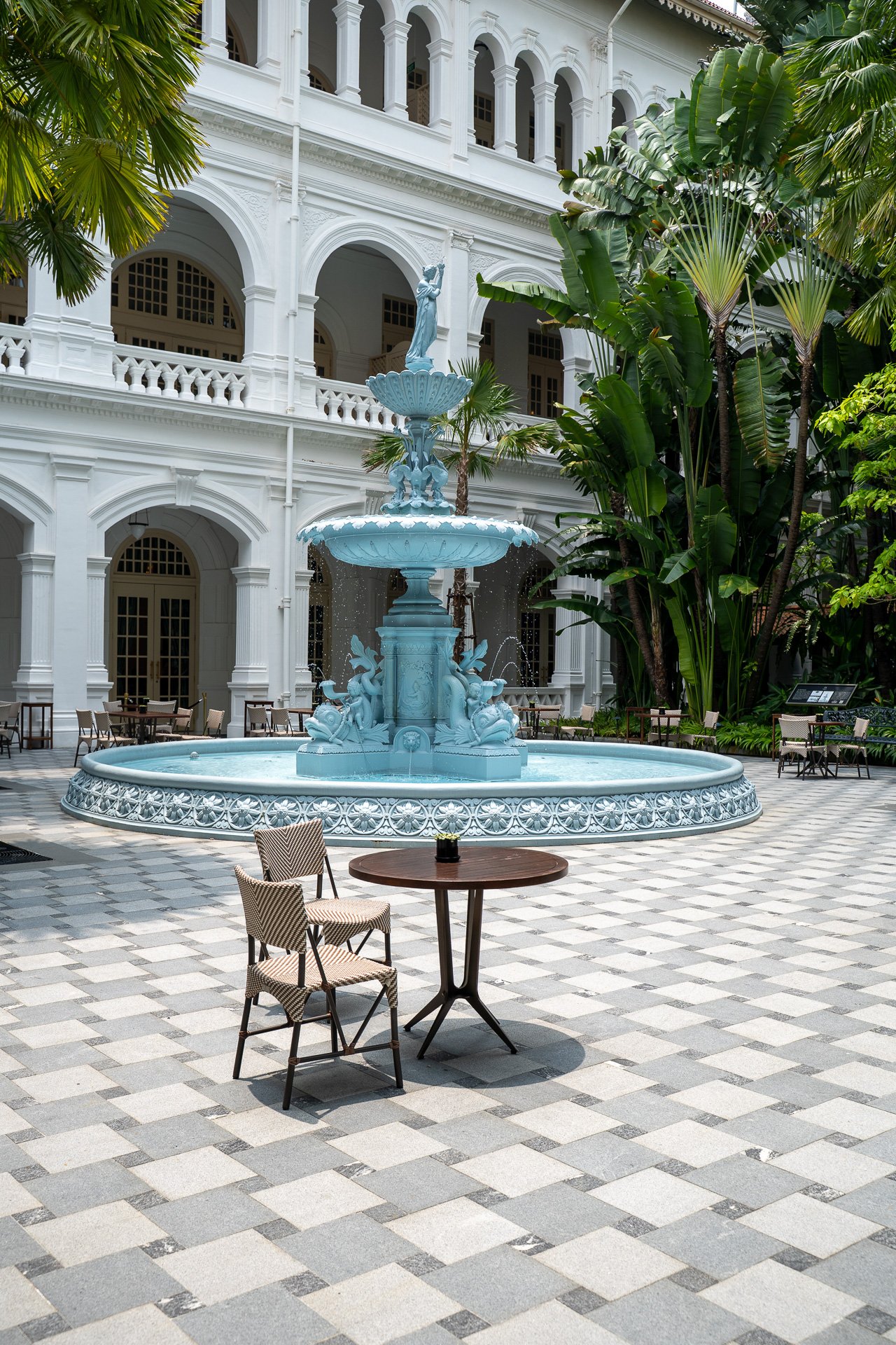 Singapore - Raffles Joe Kelly @alifeiimagined-aJOE01909.jpg