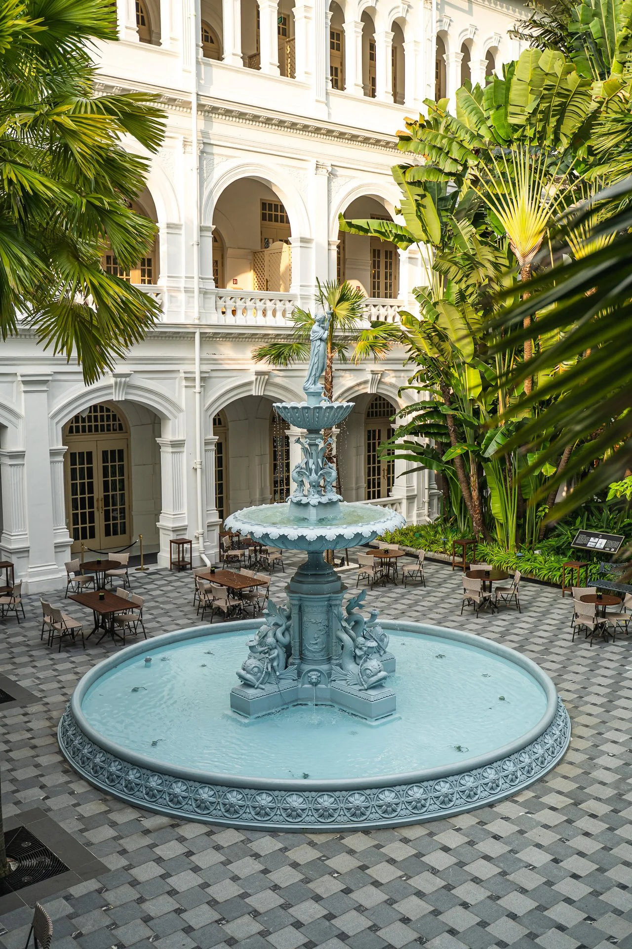 Singapore - Raffles Joe Kelly @alifeiimagined-aJOE01341.jpg