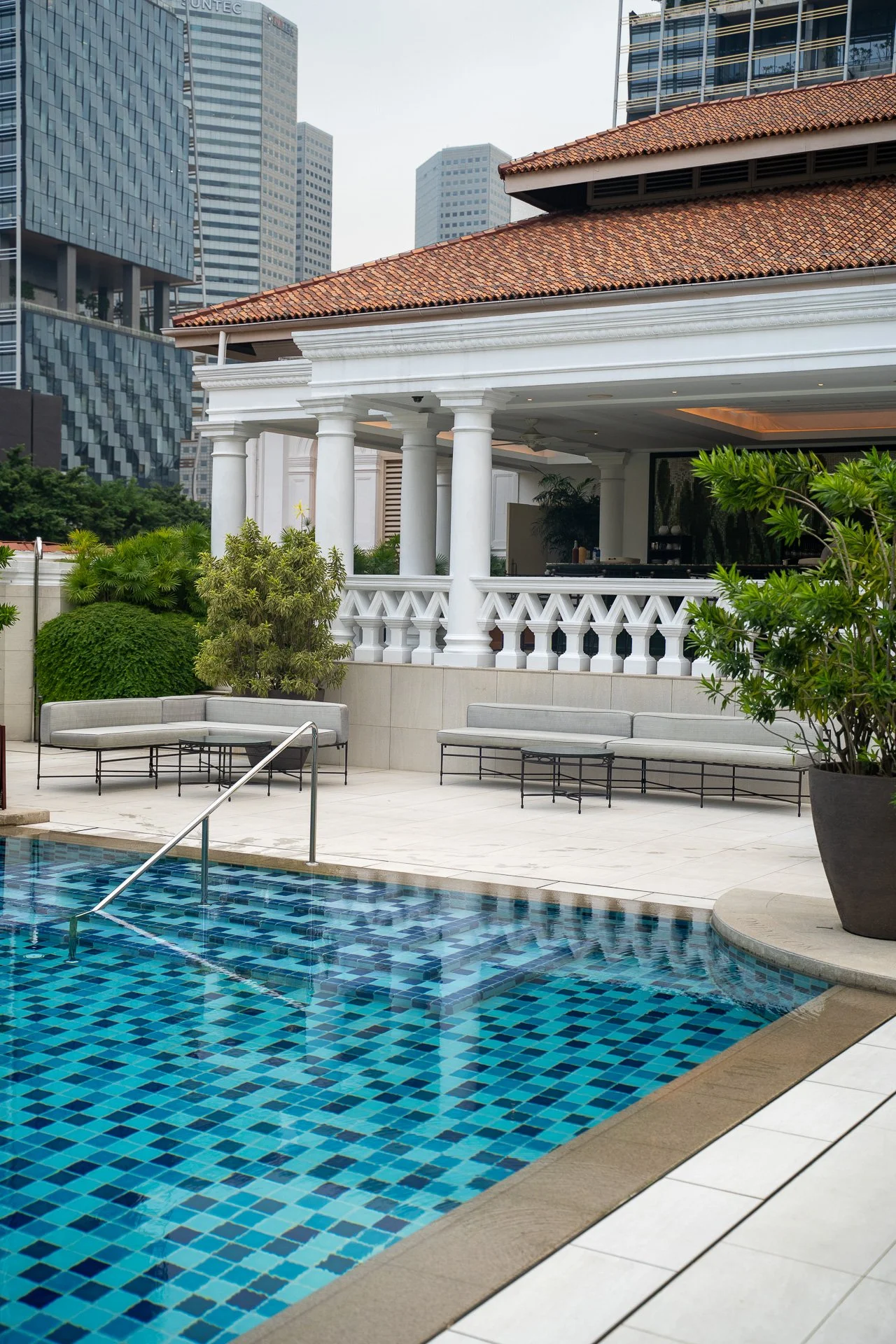 Singapore - Raffles Joe Kelly @alifeiimagined-aJOE02345.jpg