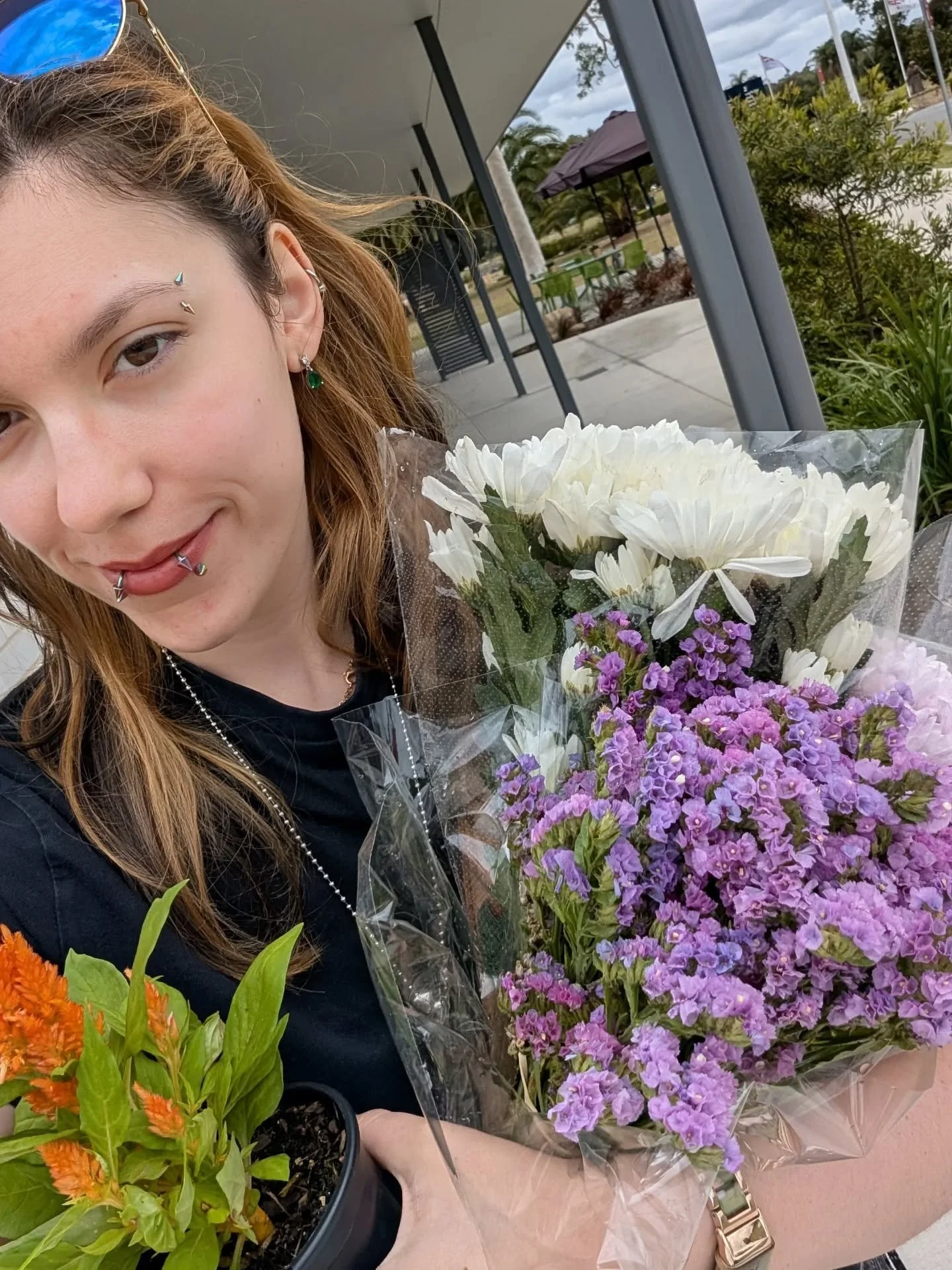 👋 2025 ➡️ 2026 🎉🥹

A lil photodump from the final months of '25 and the start of an already epic '26! 🎞️

Life has been chaotic, and I&rsquo;m so incredibly proud of everything achieved this past year, especially with all the things that happened