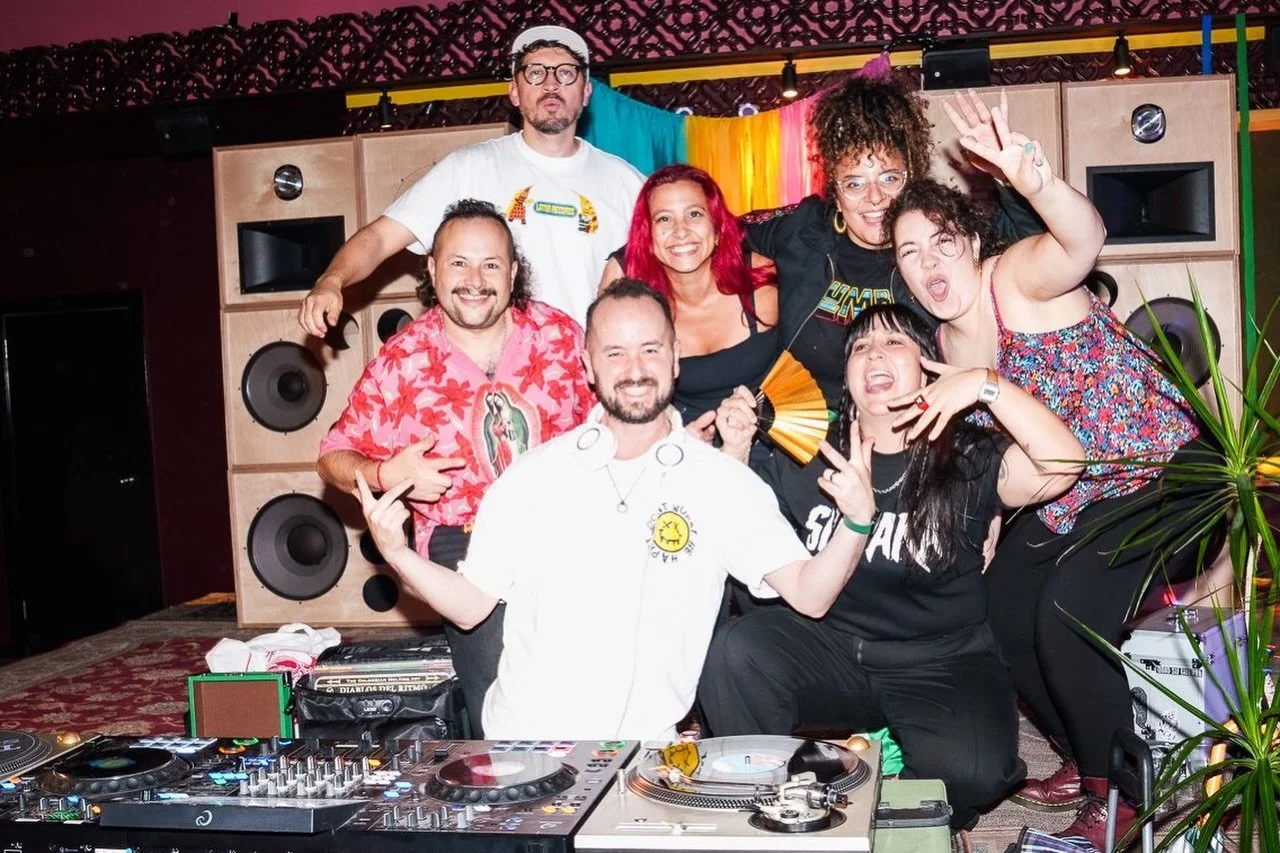 &hellip;from the dancefloor to the tacos to the little moments in between 💥

El Cumbi&oacute;n looked good on you sydney

Thank you @yeahrad for capturing these moments 🎶