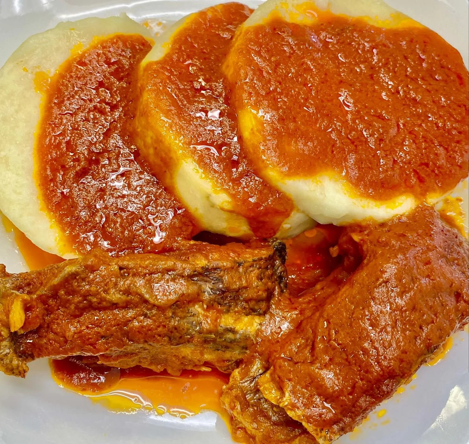 Boiled Yams with Fish