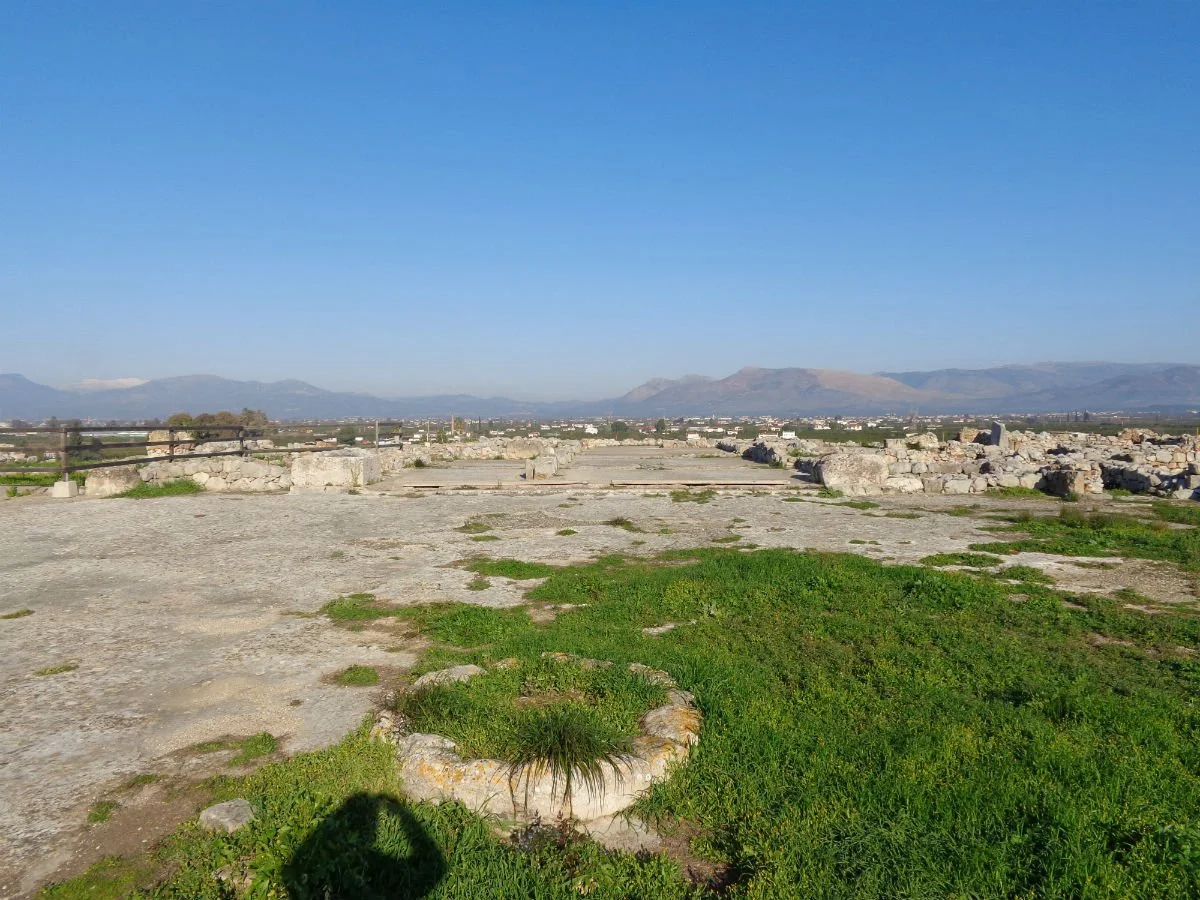 _ayli_-_vomos_-_megaro_site.jpg