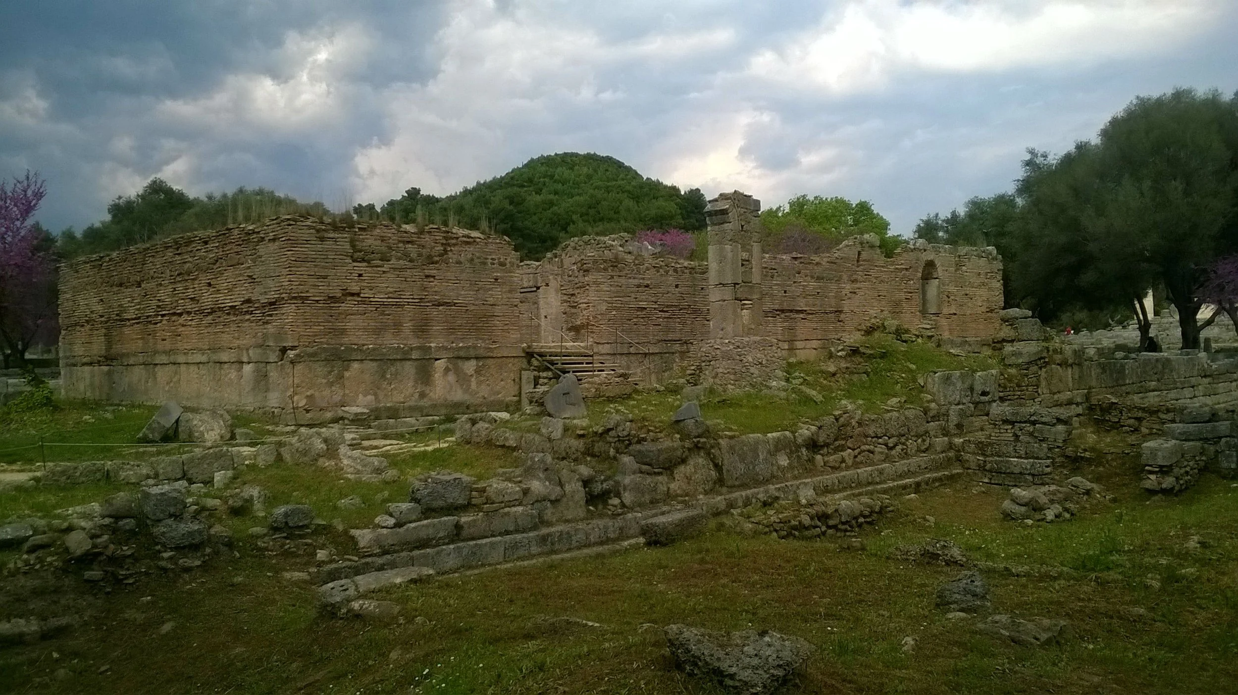 11.feidias_workshop.jpg