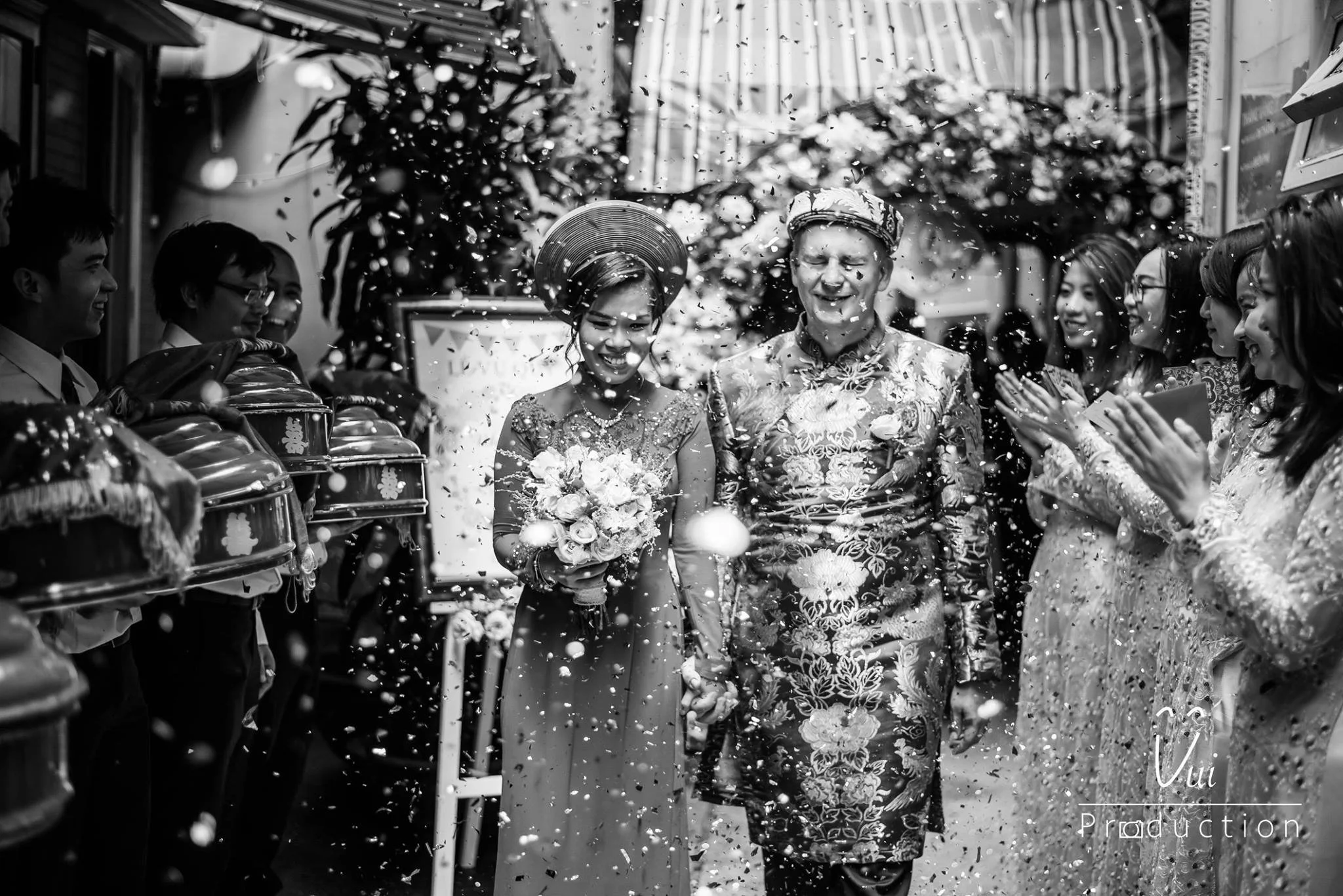 What Is Documentary Wedding Photography?