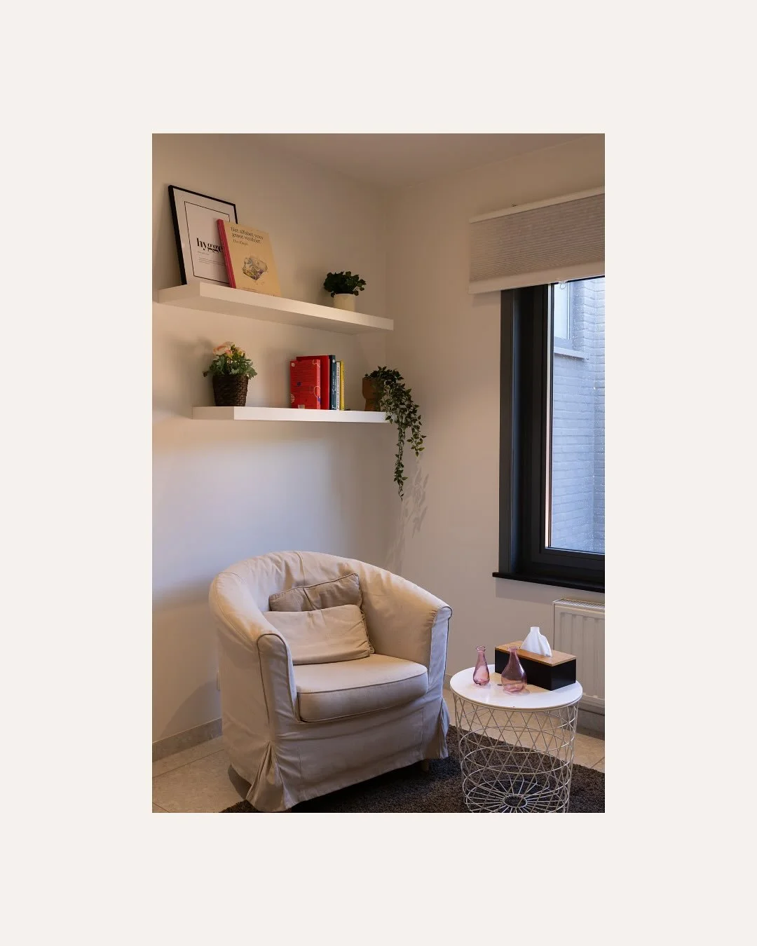 ✨De Praktijk ✨
Een plek, waar ik een warme en veilige omgeving wil cre&euml;ren. 
Waar verhalen gehoord mogen worden en jij gewoon mag zijn. 
@groepspraktijkheistgoor 
Bosweg 6, 2220 Heist-op-den-Berg