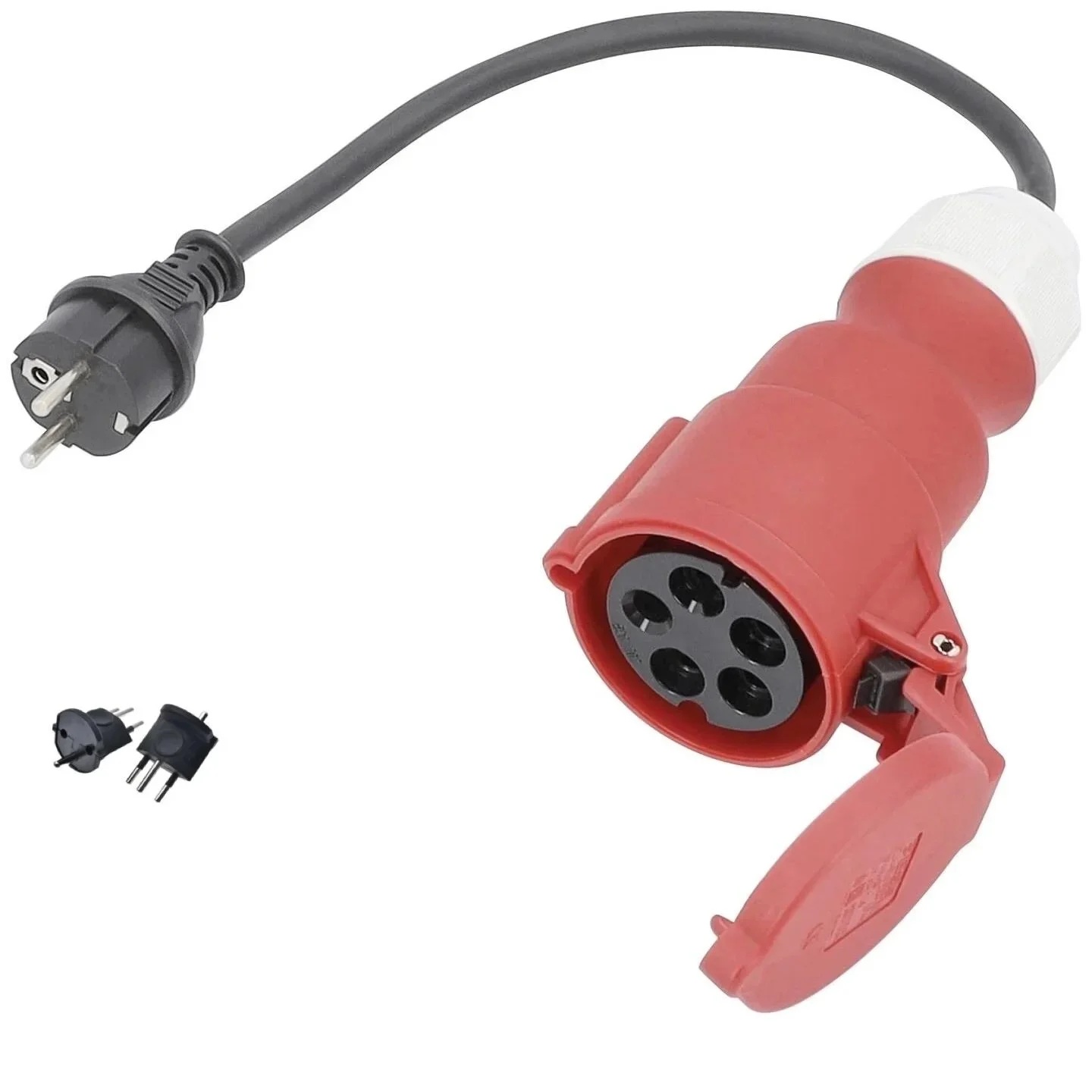 Ein rotes Elektrokabel mit Schutzkontaktstecker und einer Steckerabdeckung, zusammen mit zwei kompatiblen Steckern.