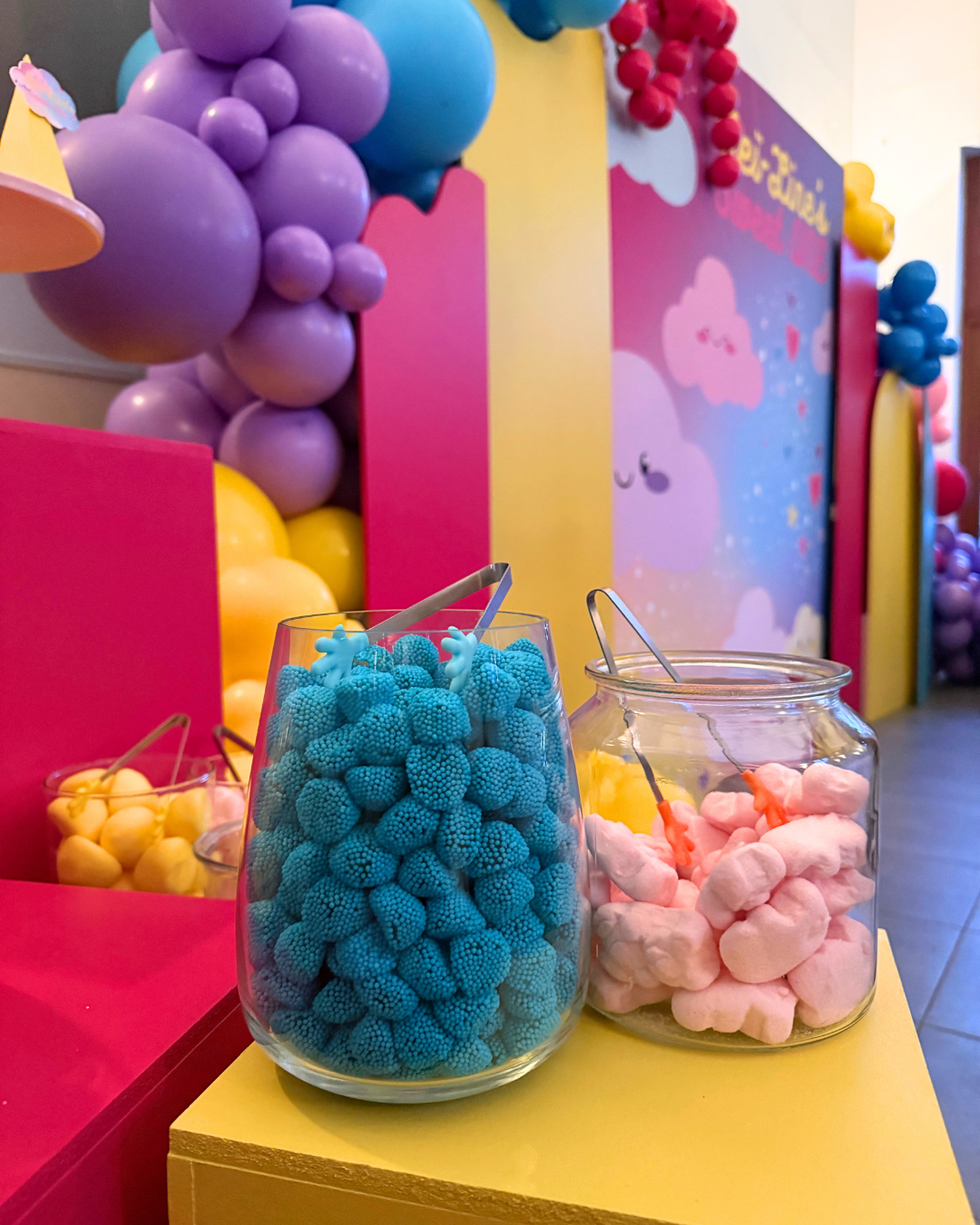 Candy bar personnalisé aux couleurs du thème