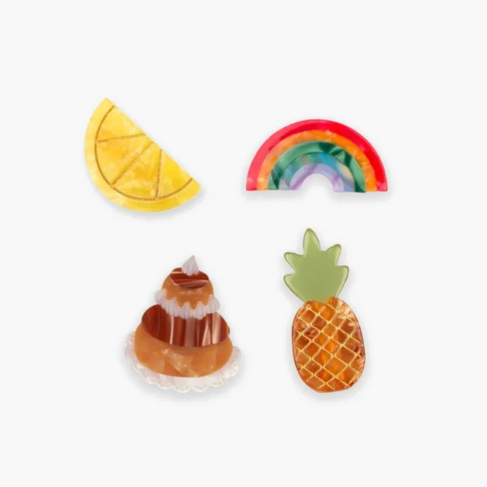 #AuraAndCo #MinimalAesthetic #LifestyleBrand #EverydayElegance #CuratedEssentials #TimelessStyle #ModernLiving #MindfulLifestyle #MinimalDesign #LuxuryForEveryday