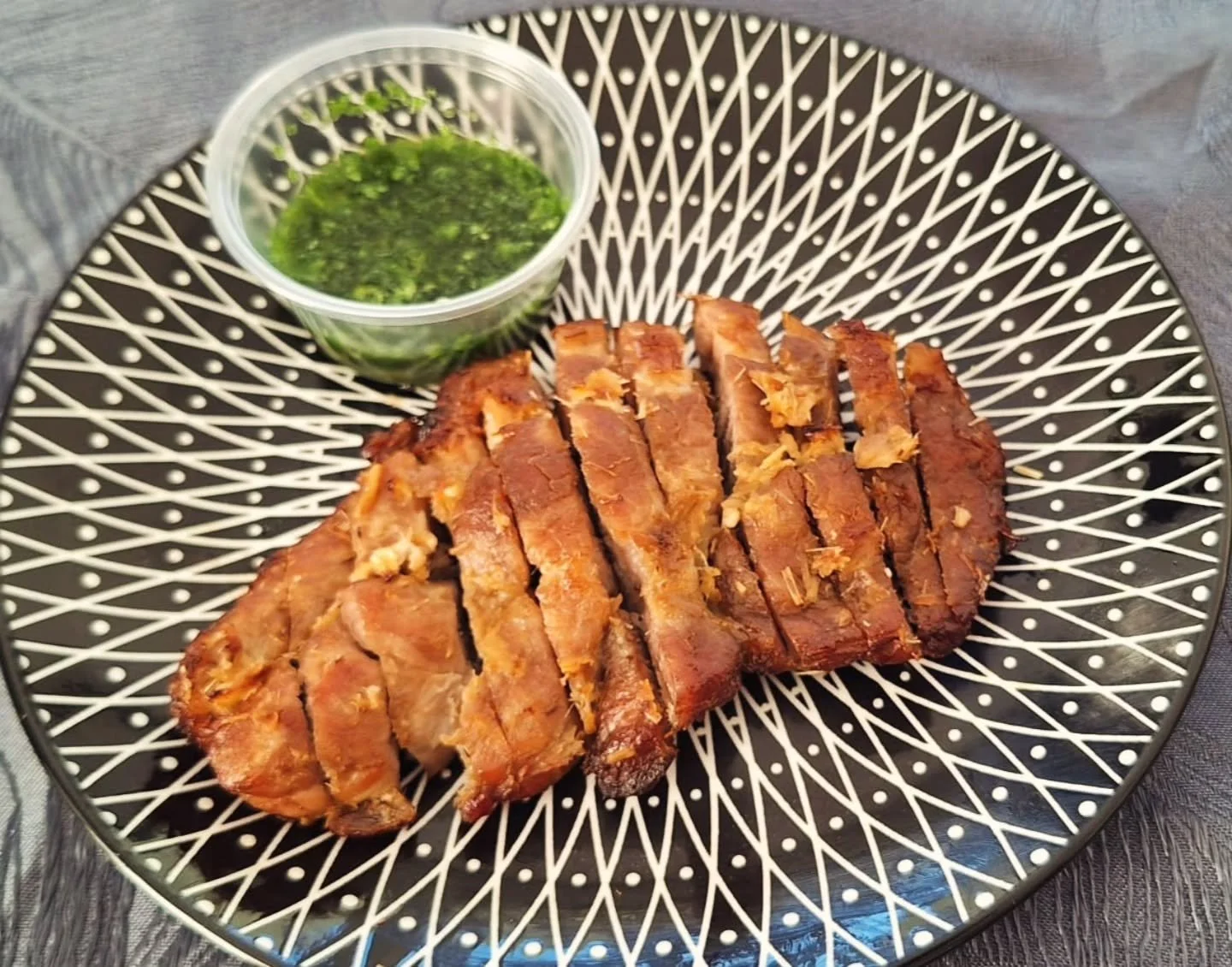 Le plat du mercredi 21/01 : &Eacute;chine de porc &agrave; la citronnelle.

&Eacute;chine marin&eacute;e &agrave; la citronnelle et aux saveurs asiatiques. Servi avec du riz jasmin parfum&eacute; et un l&eacute;gume.

📍 Livraison gratuite sur votre 