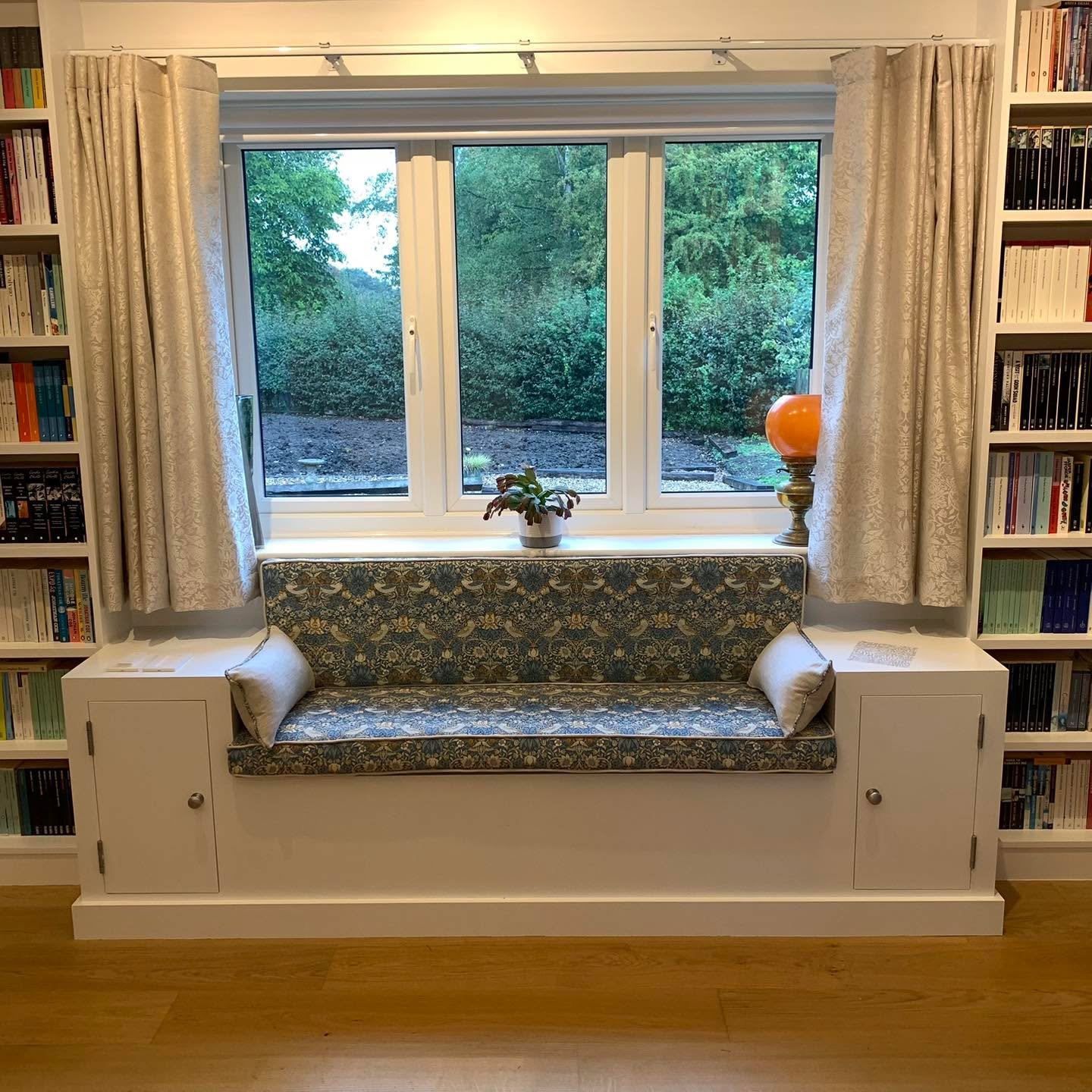 Here&rsquo;s some more fabulous upholstery, this time created with the classic and elegant William Morris Strawberry Thief fabric in the Denim colourway. 

Custom made to the exact size of our clients bespoke window seat, this set now begs for that s
