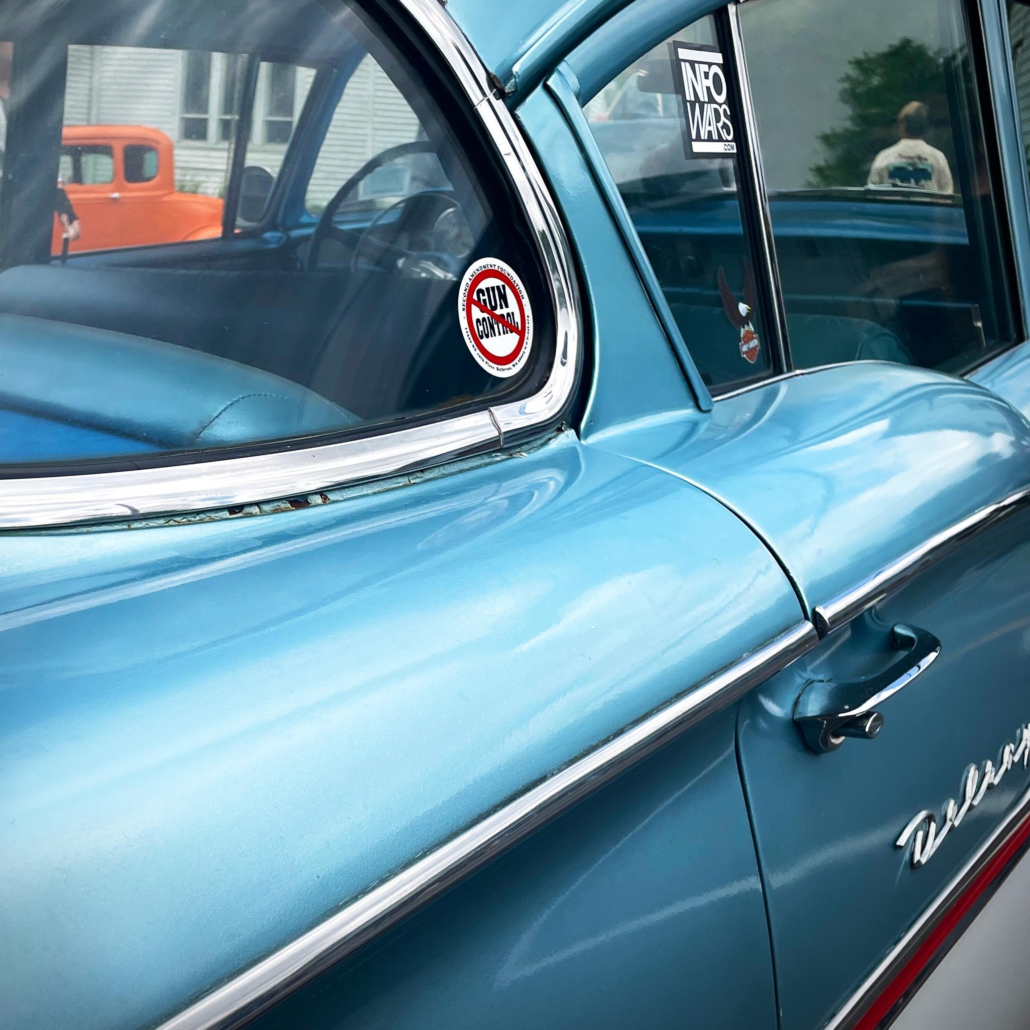 Rosie-McCobb-Photography-red-blue-edsel.jpg