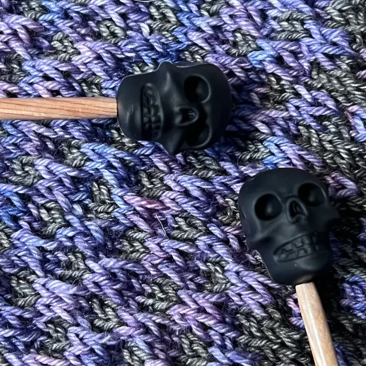 Skull Needle Stoppers
