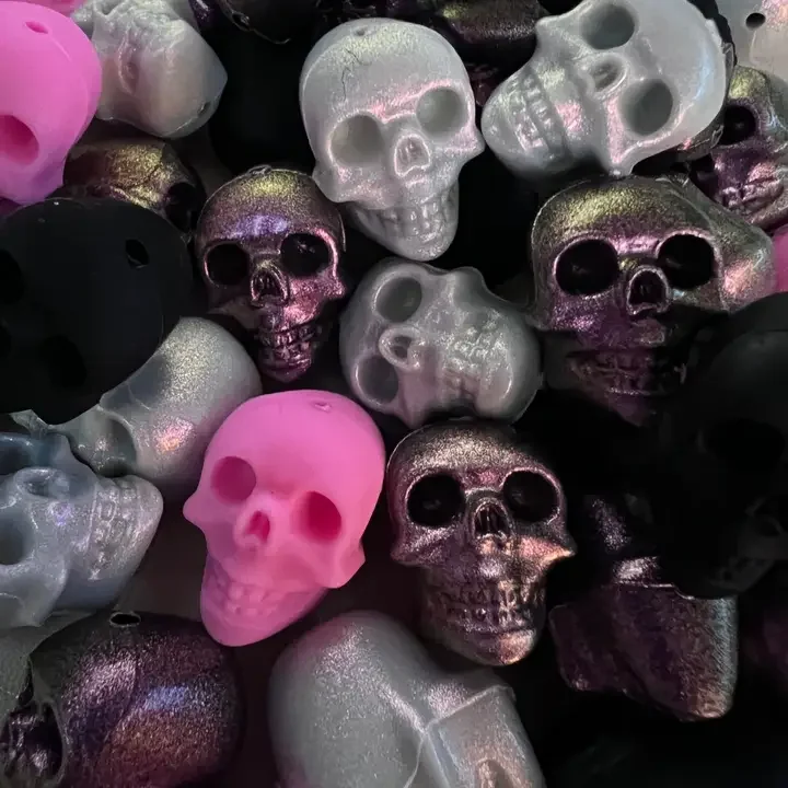 Skull Needle Stoppers