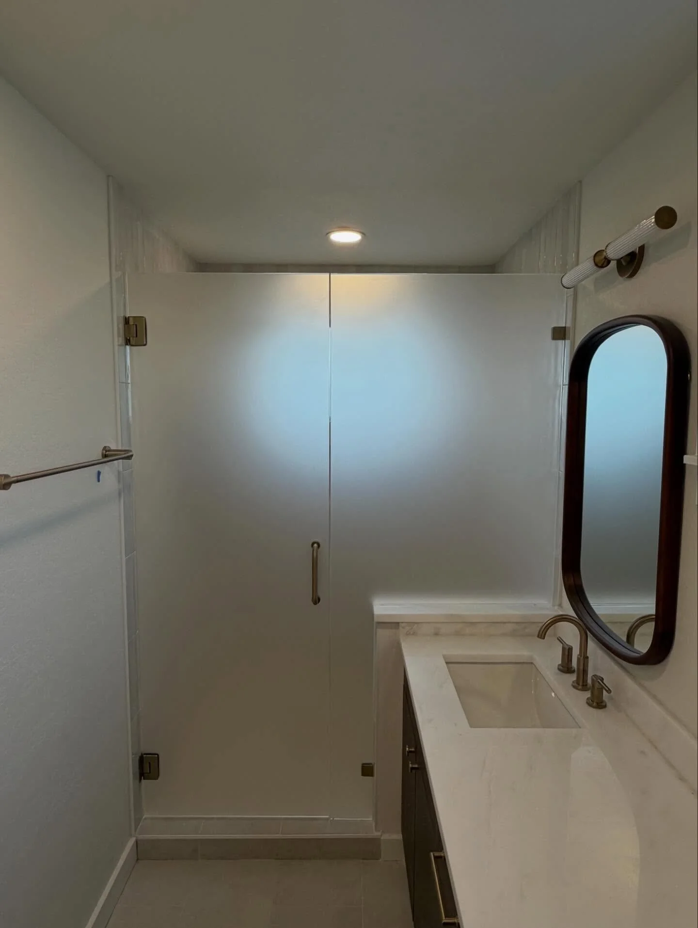 Low Iron Satin Etch Frameless Glass enclosure #lowironglass #satinetchglass #frostedglassshower #seattleshowerglass #seattleglasscompany