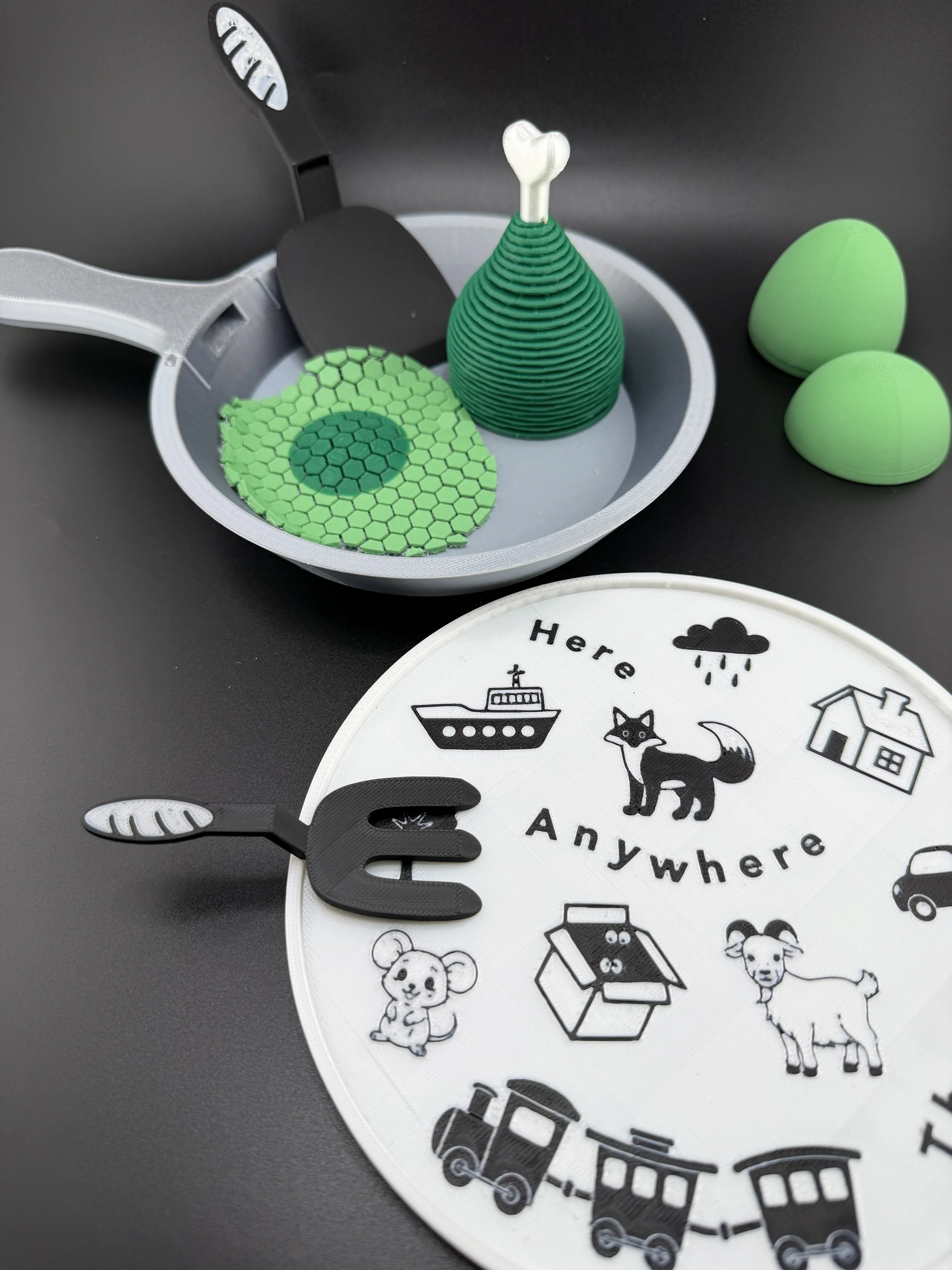 Green Eggs & Ham Play Set