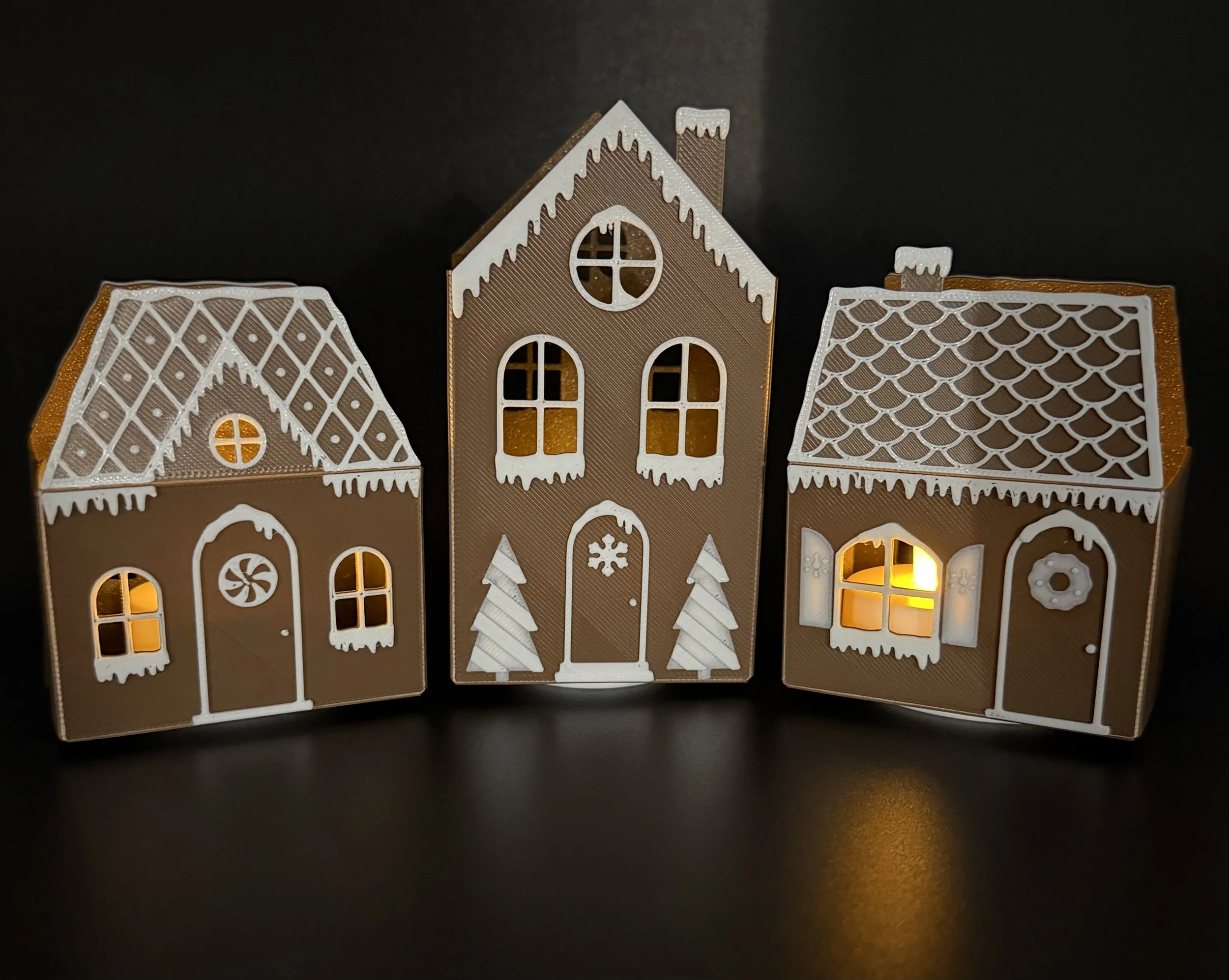 Gingerbread Houses-3.jpg