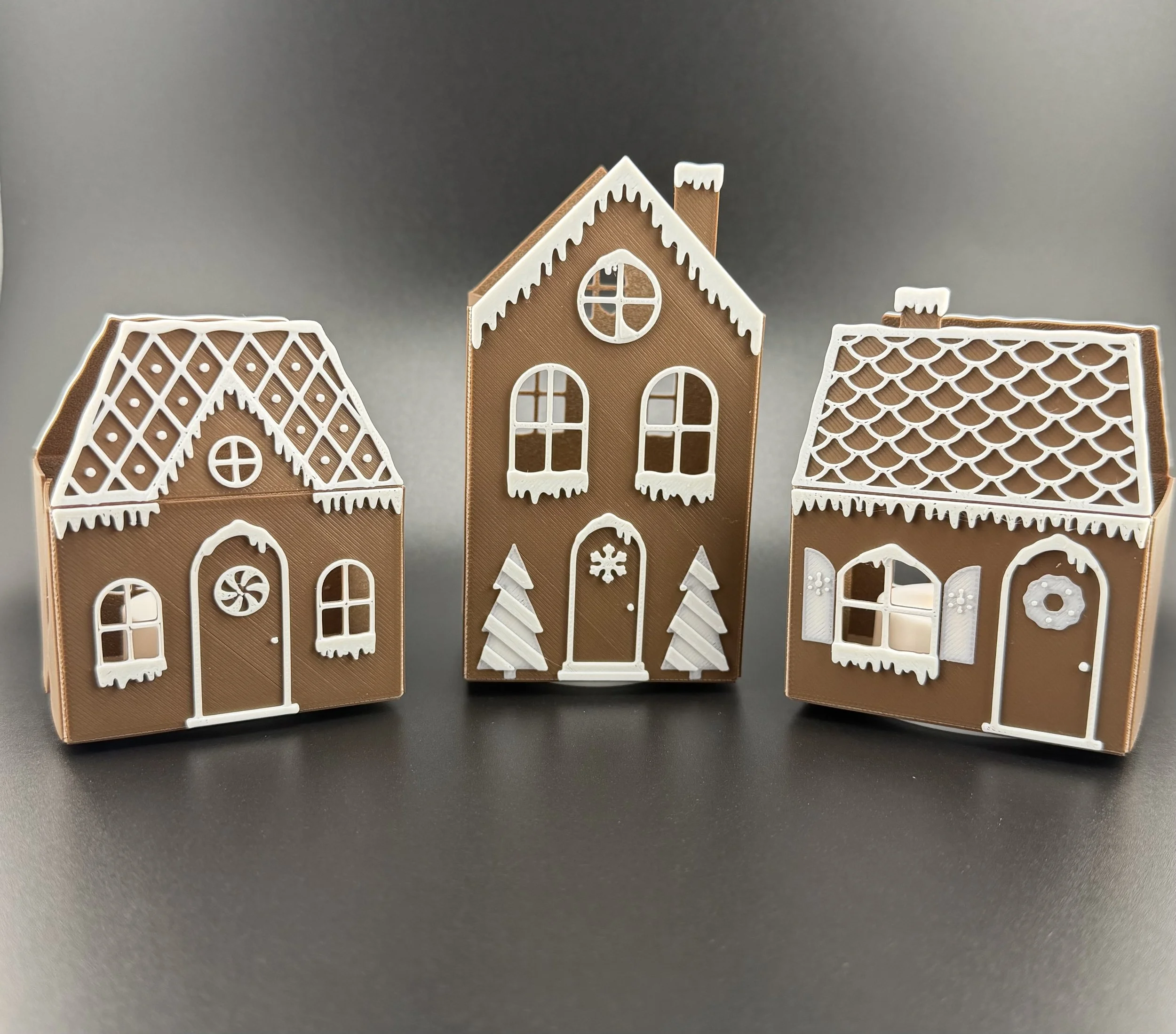 Gingerbread Houses-2.jpg