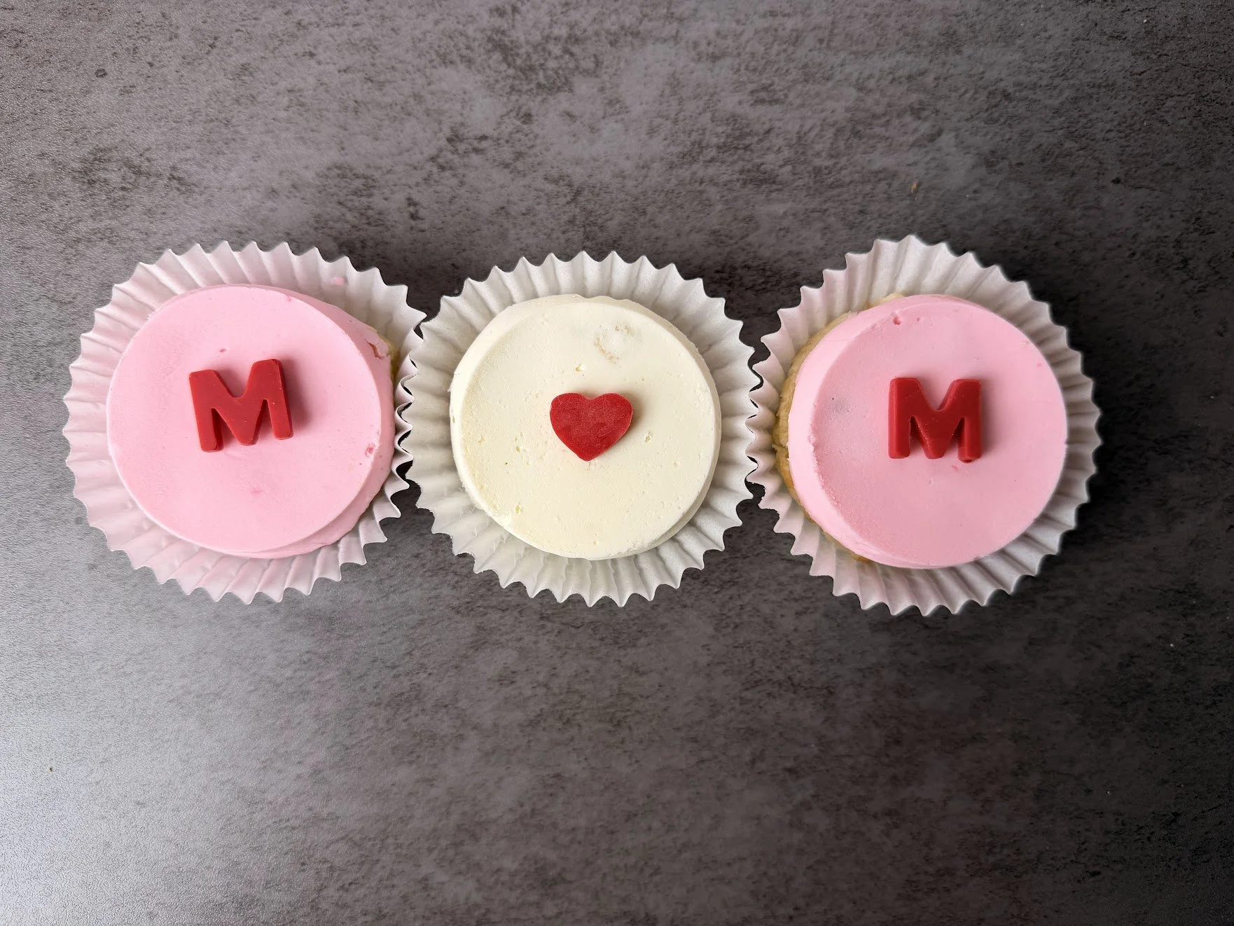 Mother's Day Mini Vanilla Cake with Buttercream.jpg