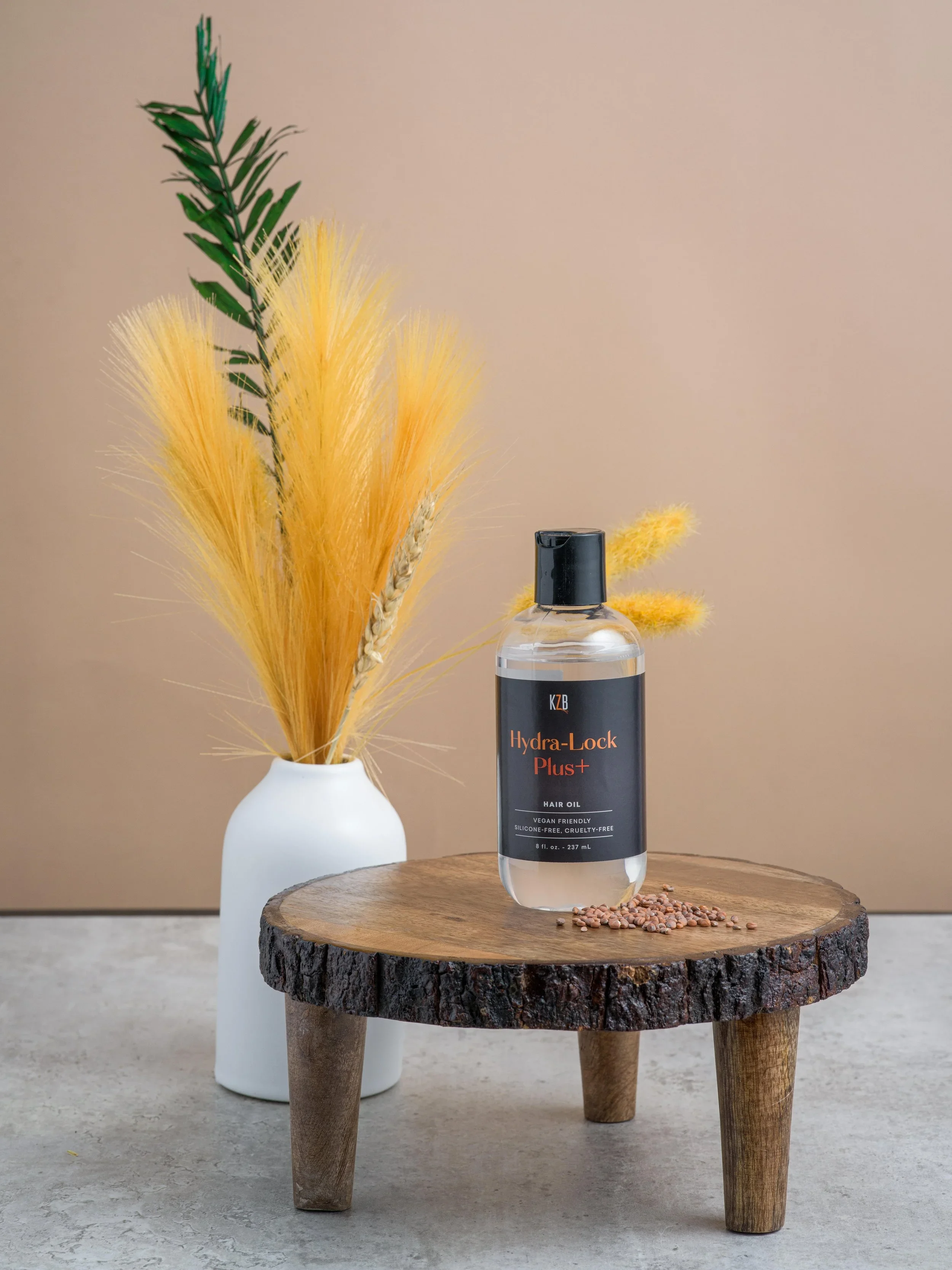 Hydralock Plus+ Hair Oil : A versatile multifunction Vegetable oil formulated blend  designed to address the unique needs of today’s hairstyles.