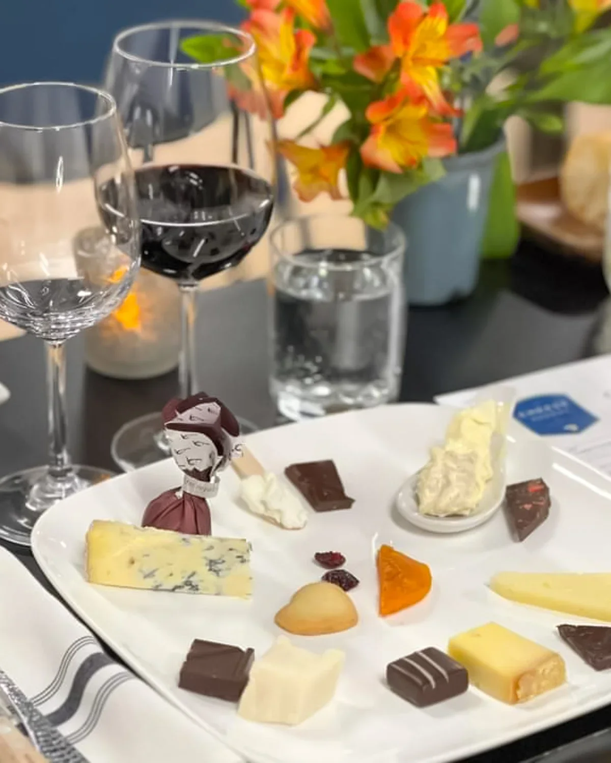 Guided Pairing:  Nine Pin Cider and Cheese 