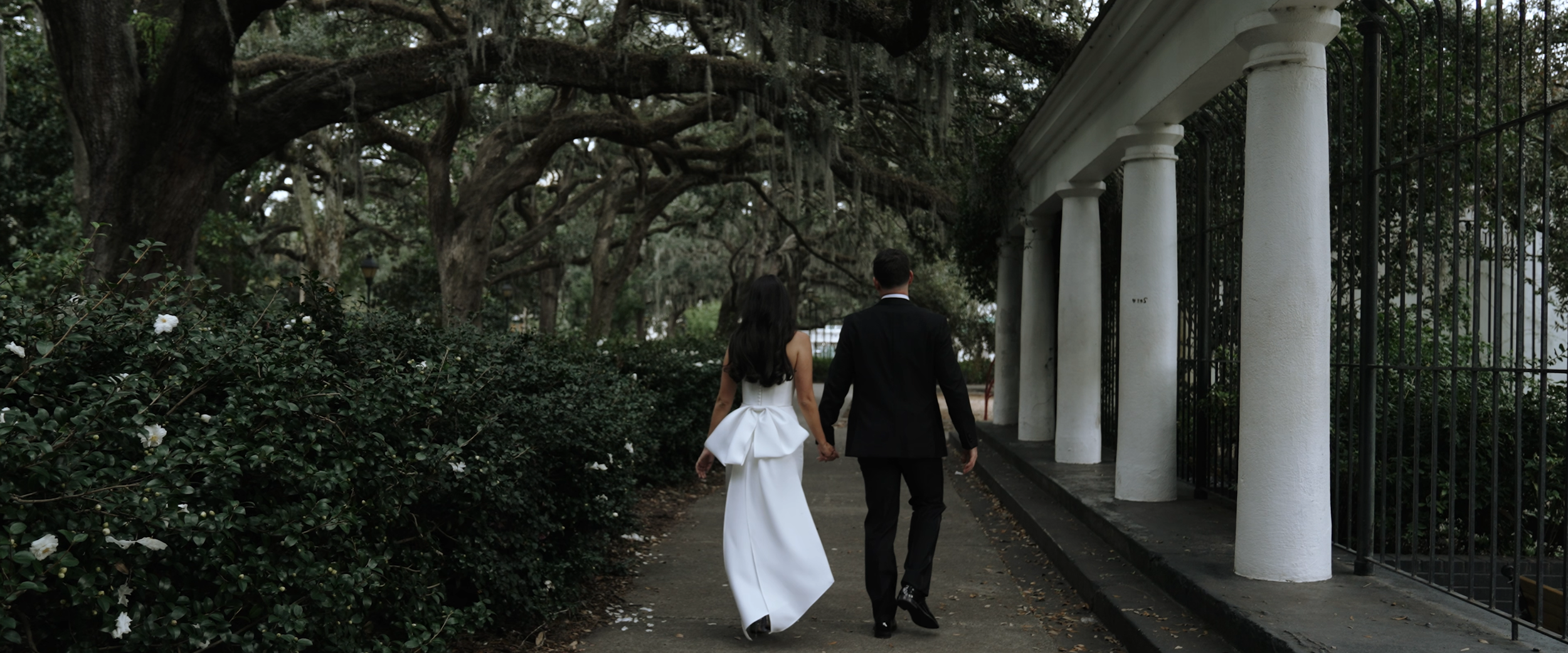 Cristina + Gonzalo | Intimate elopement in Forsyth Park