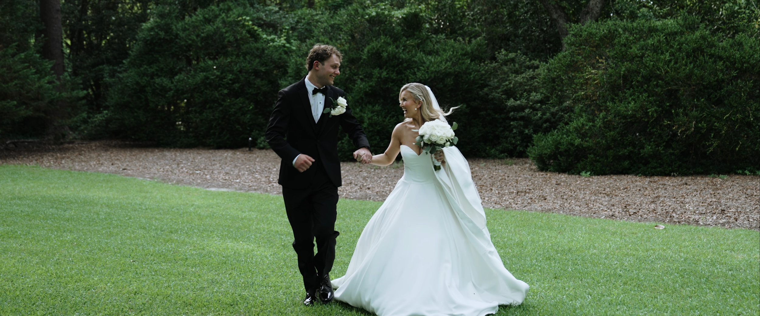 Ashlyn & Frank | Charming Garden Wedding