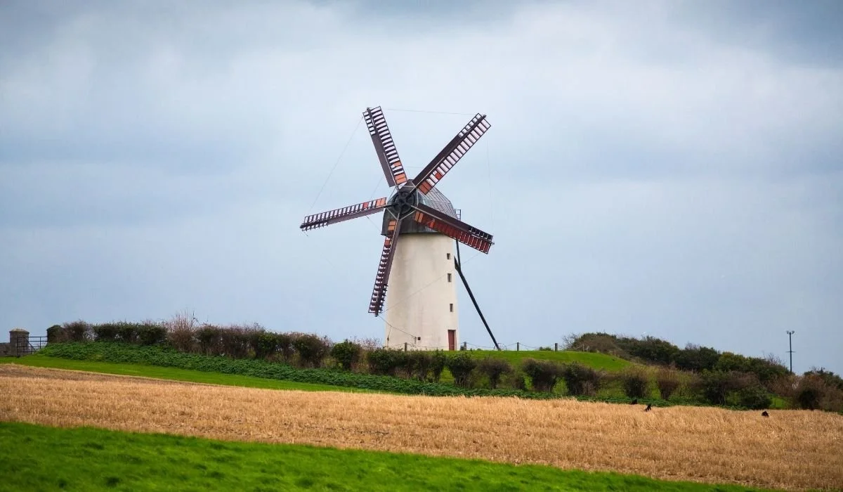 Skerries Mills, County Dublin
A beautifully restored windmill overlooking the fields and coastline of Skerries on Dublin’s north shore.